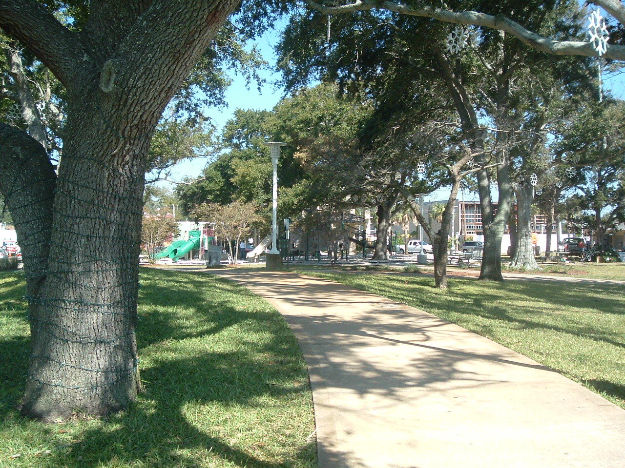 INDIANOLA ON THE WATER - Residential Lease