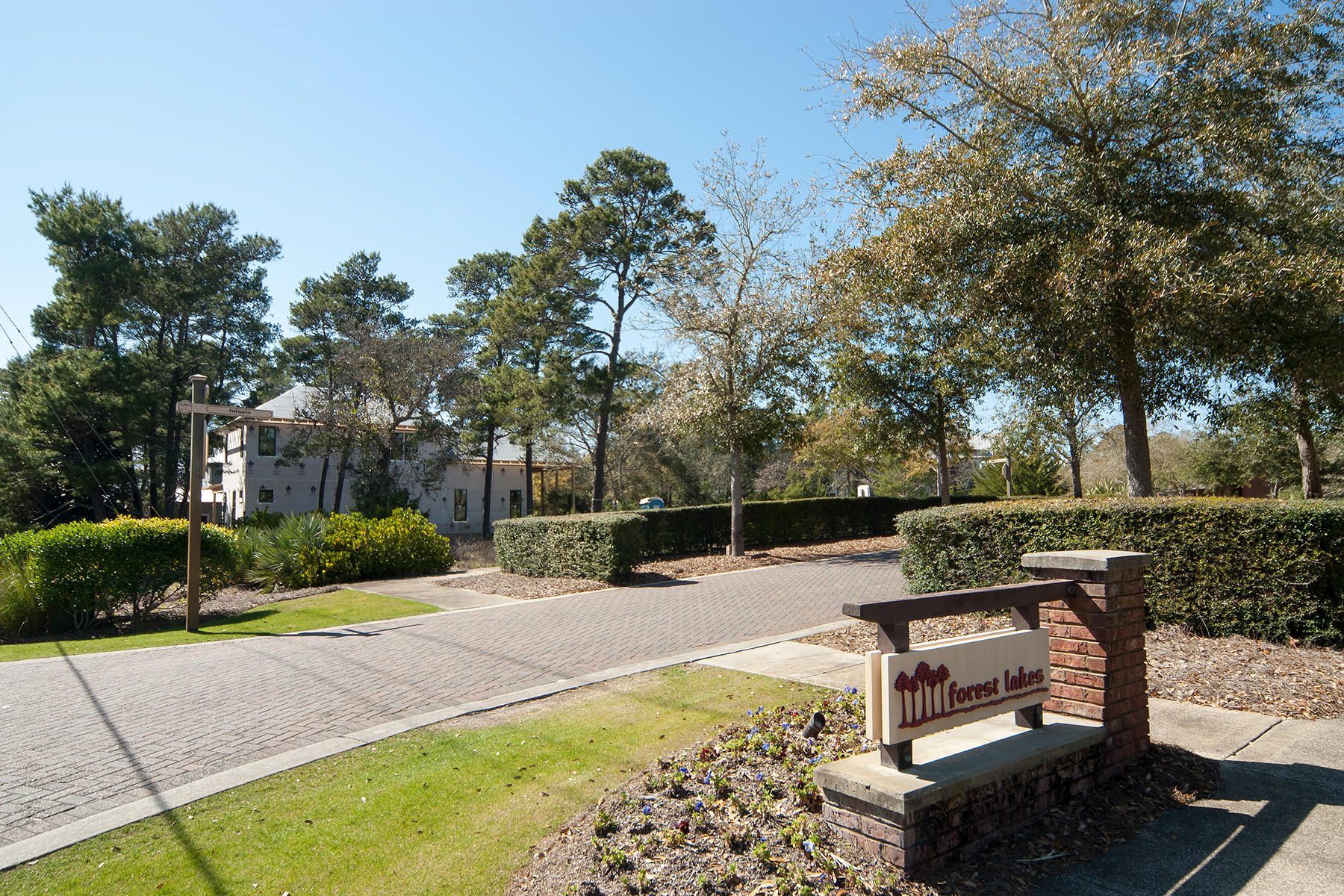 FOREST LAKES PH I - Land