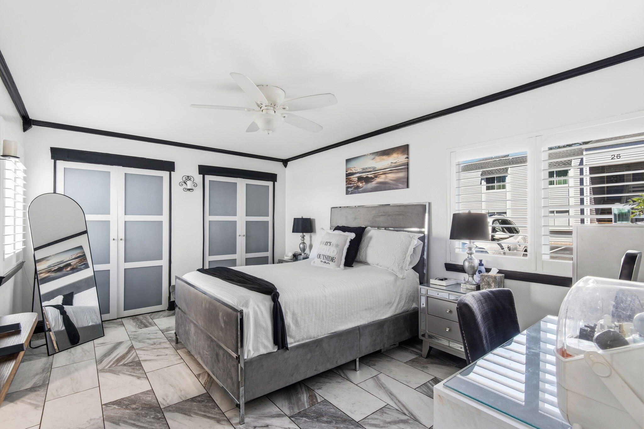 FINISTERRA CONDO - Residential