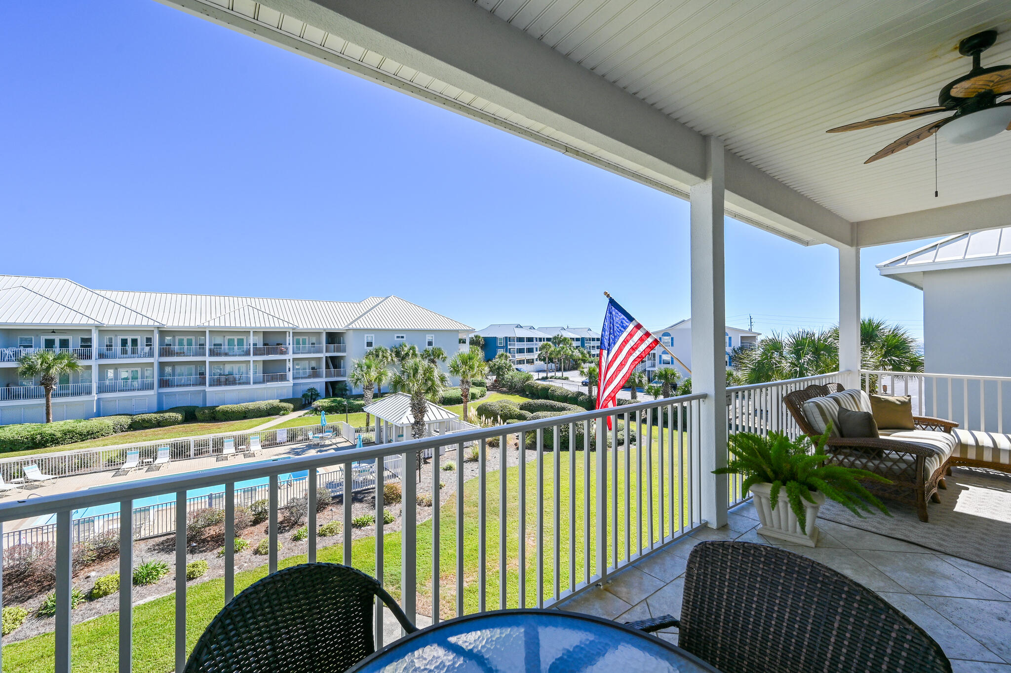 PAVILION PALMS - Residential