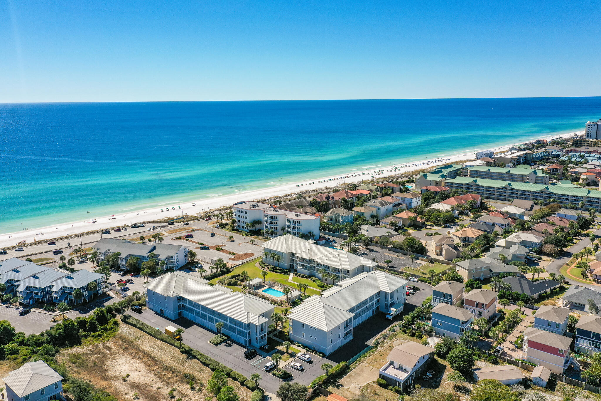 PAVILION PALMS - Residential