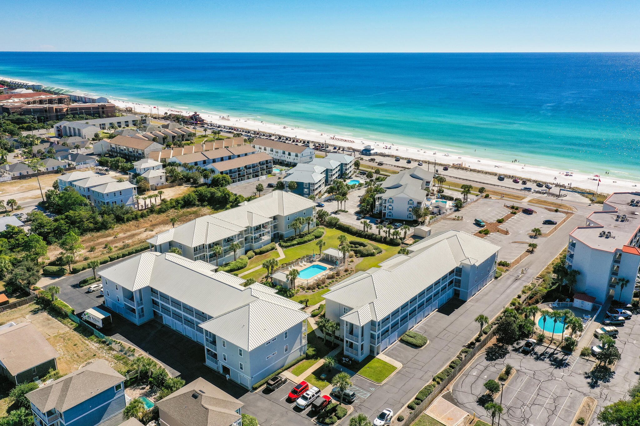 PAVILION PALMS - Residential