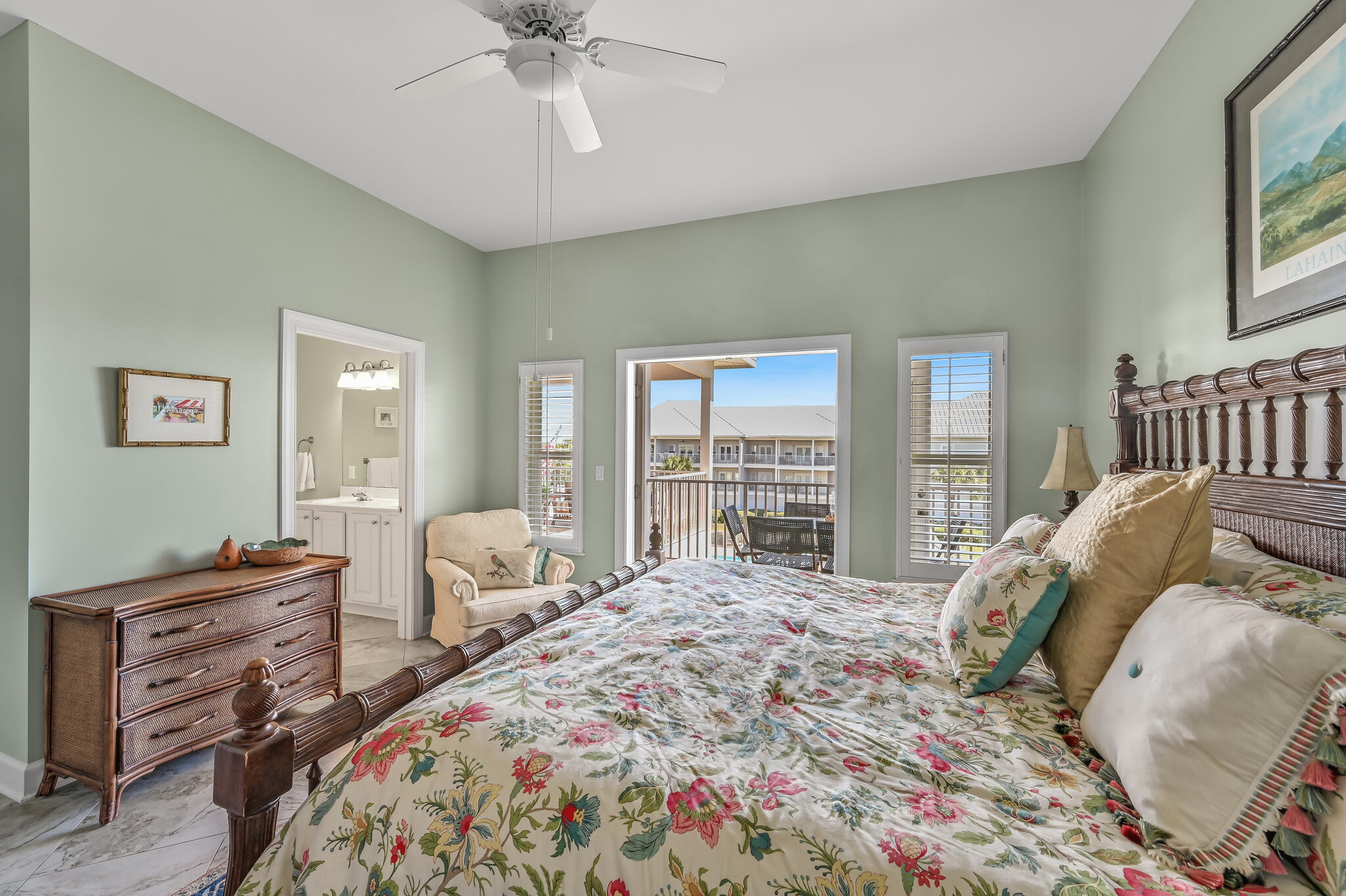 PAVILION PALMS - Residential