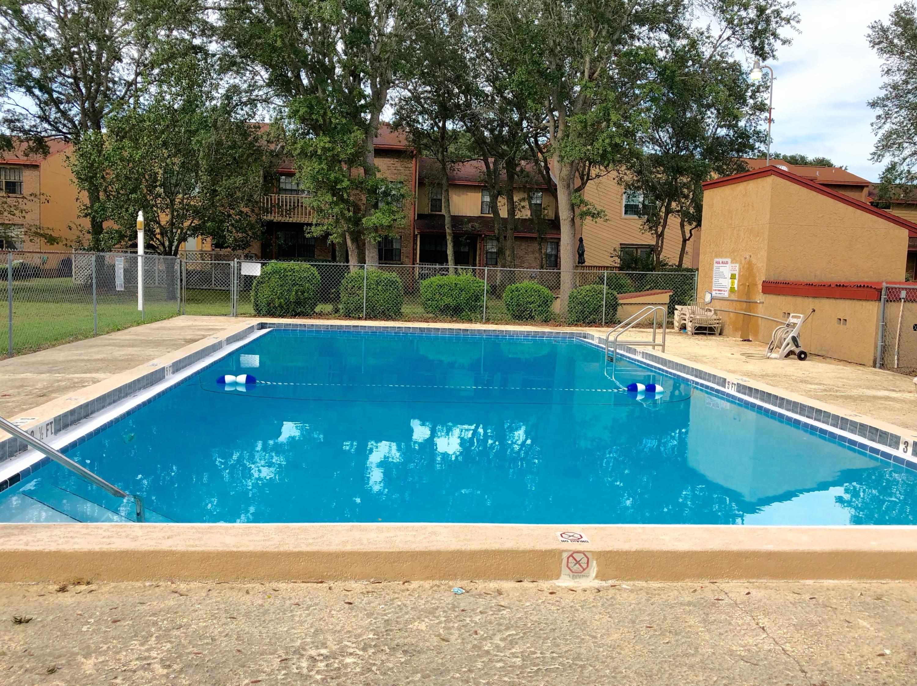 GREEN ARBOR T/H - Residential