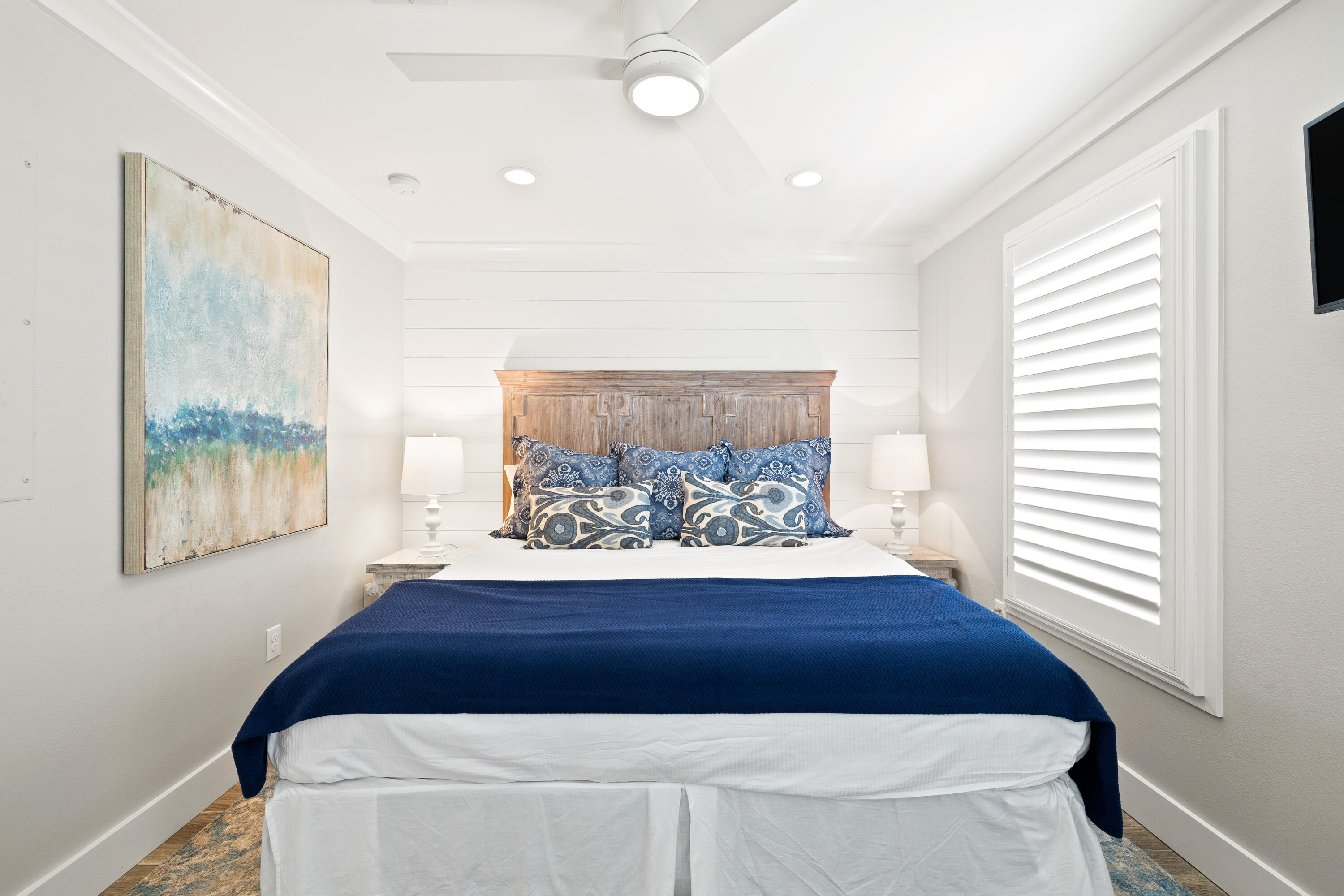 OYSTER LAKE - Residential