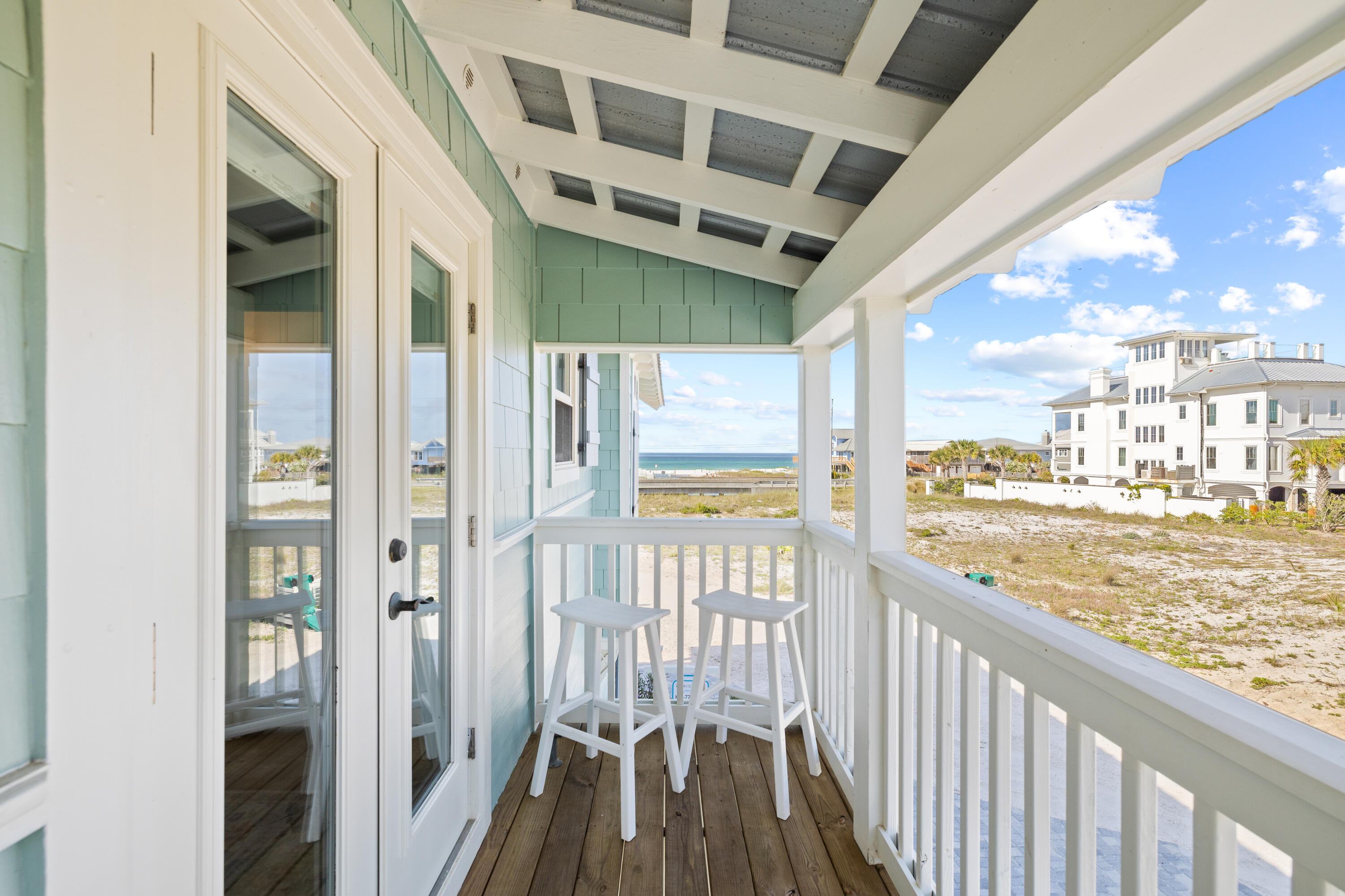 OYSTER LAKE - Residential
