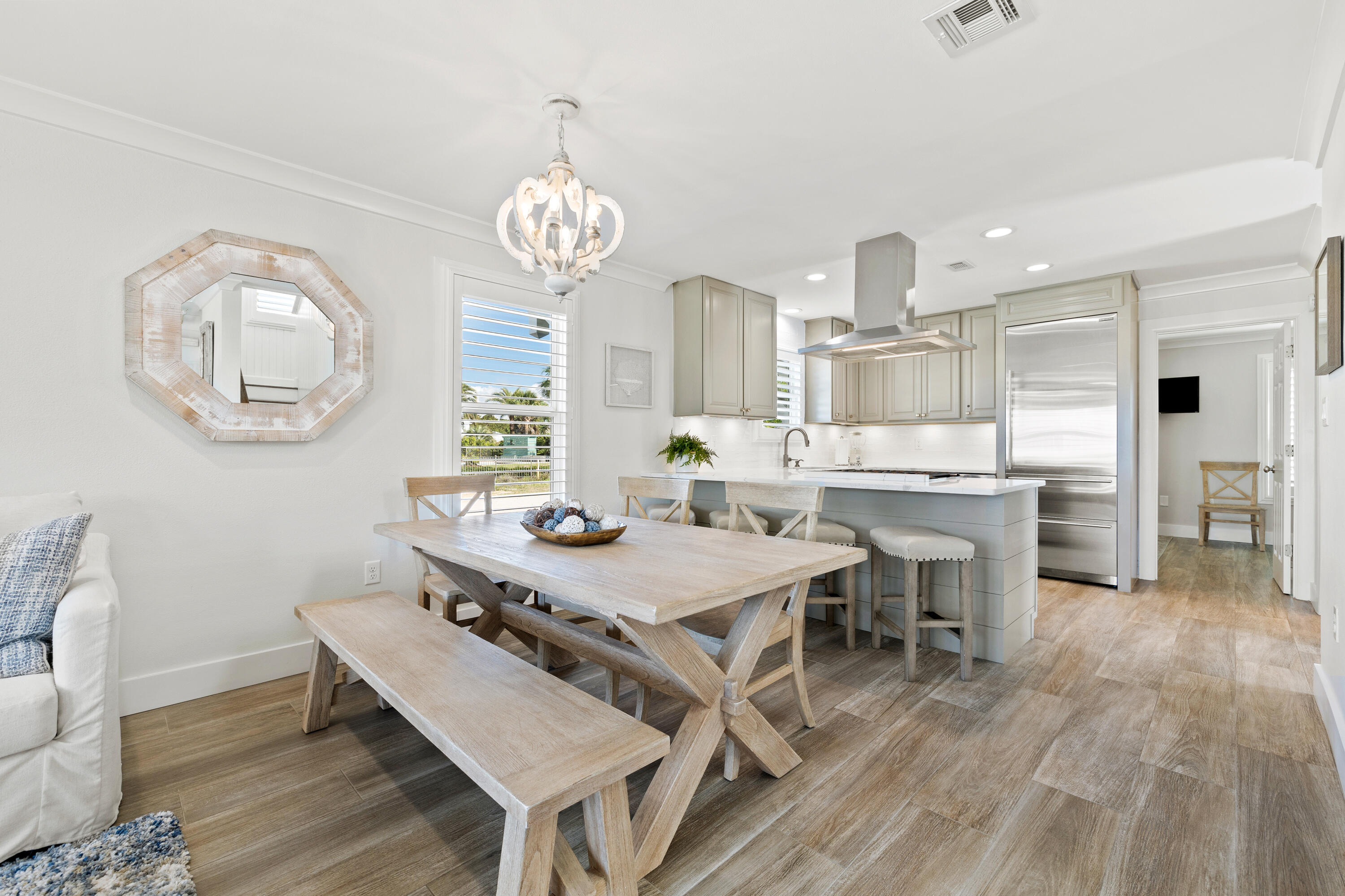 OYSTER LAKE - Residential