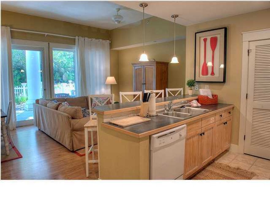 THIS PILOT HOUSE UNIT IS IN A GREAT LOCATION IN THE VILLAGE OF BAYTOWNE WHARF. IT IS A FIRST FLOOR UNIT, WHICH MAKES IT VERY CONVENIENT. THE VILLAGE IS THE CENTER OF ACTION IN THE SANDESTIN RESORT. IT HAS SO MUCH TO OFFER. YOU ARE JUST STEPS AWAY FROM SHOPPING, DINING, NIGHTLIFE, AND ALL SORTS OF ENTERTAINMENT OPTIONS FOR THE ENTIRE FAMILY. ALL OF THIS IS RIGHT OUTSIDE YOUR DOOR! THIS IS A GREAT DEAL! DON'T MISS OUT ON THIS ONE!