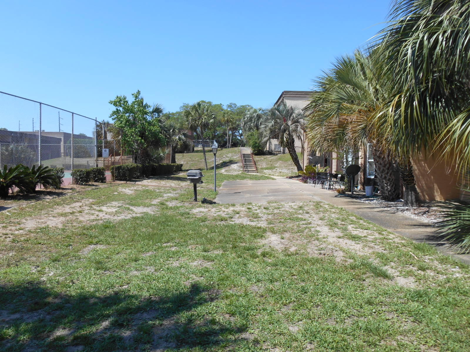 SPANISH VILLAS CONDO - Residential