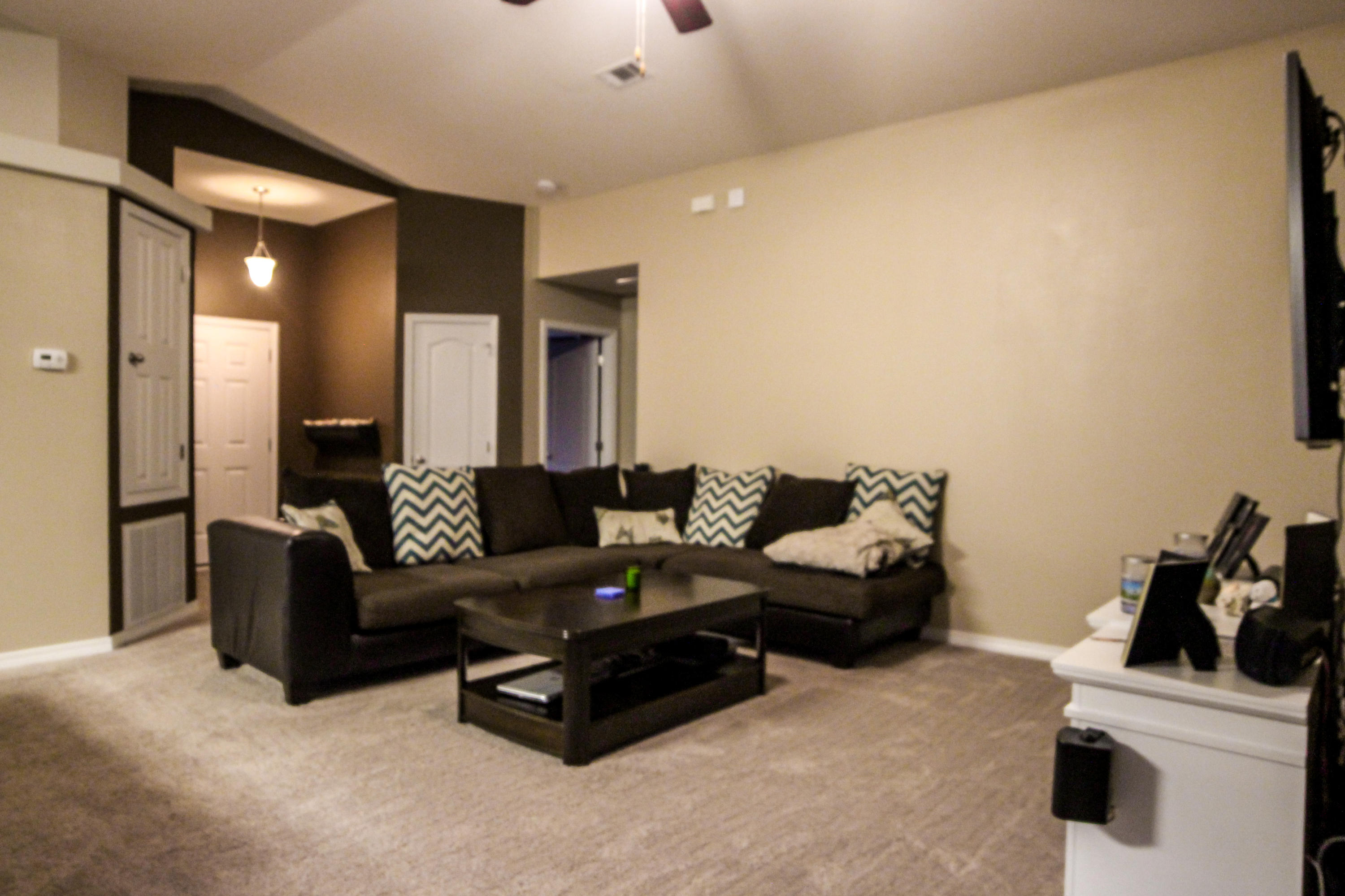 MAPLE OAKS - Residential