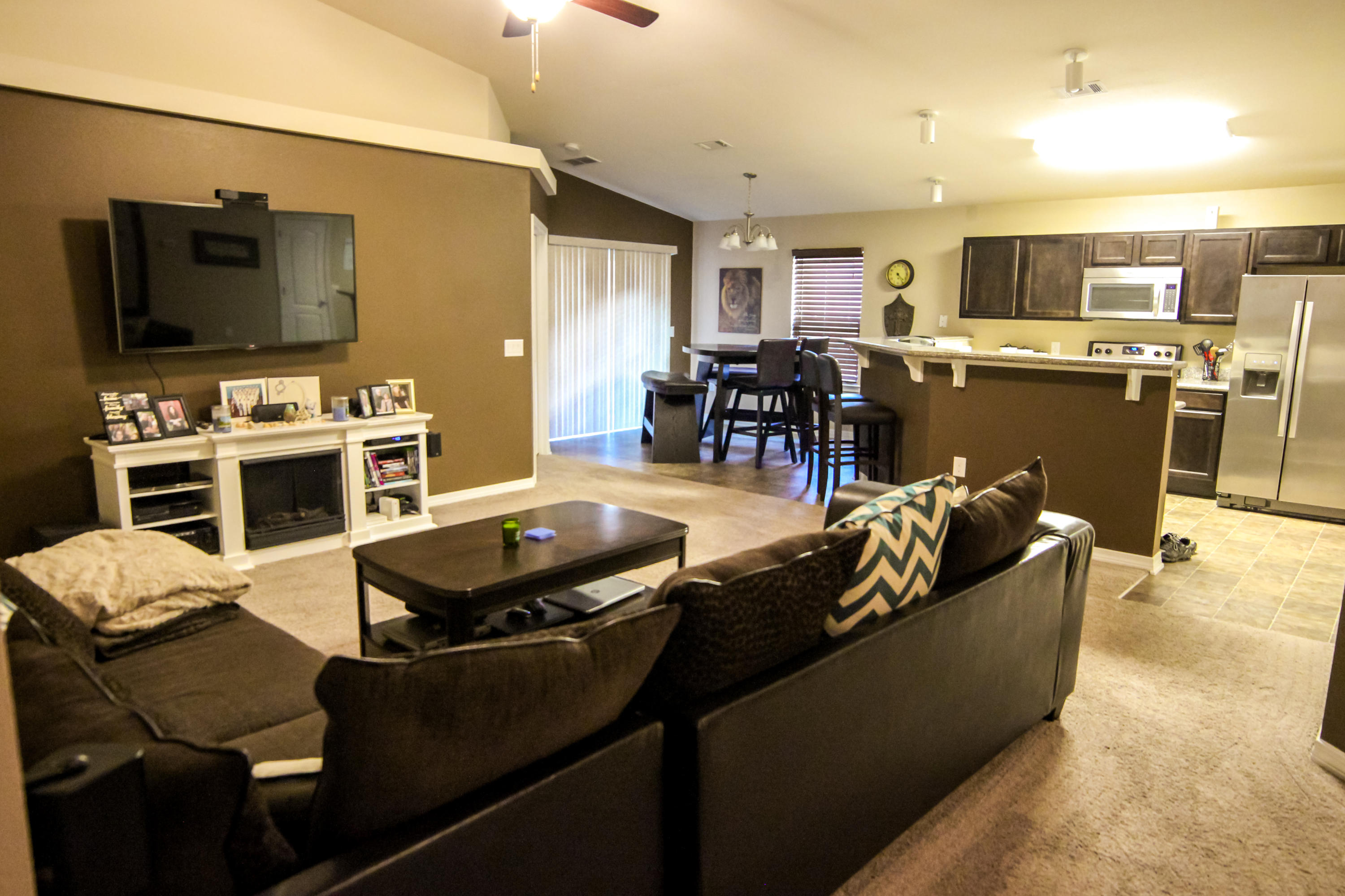 MAPLE OAKS - Residential