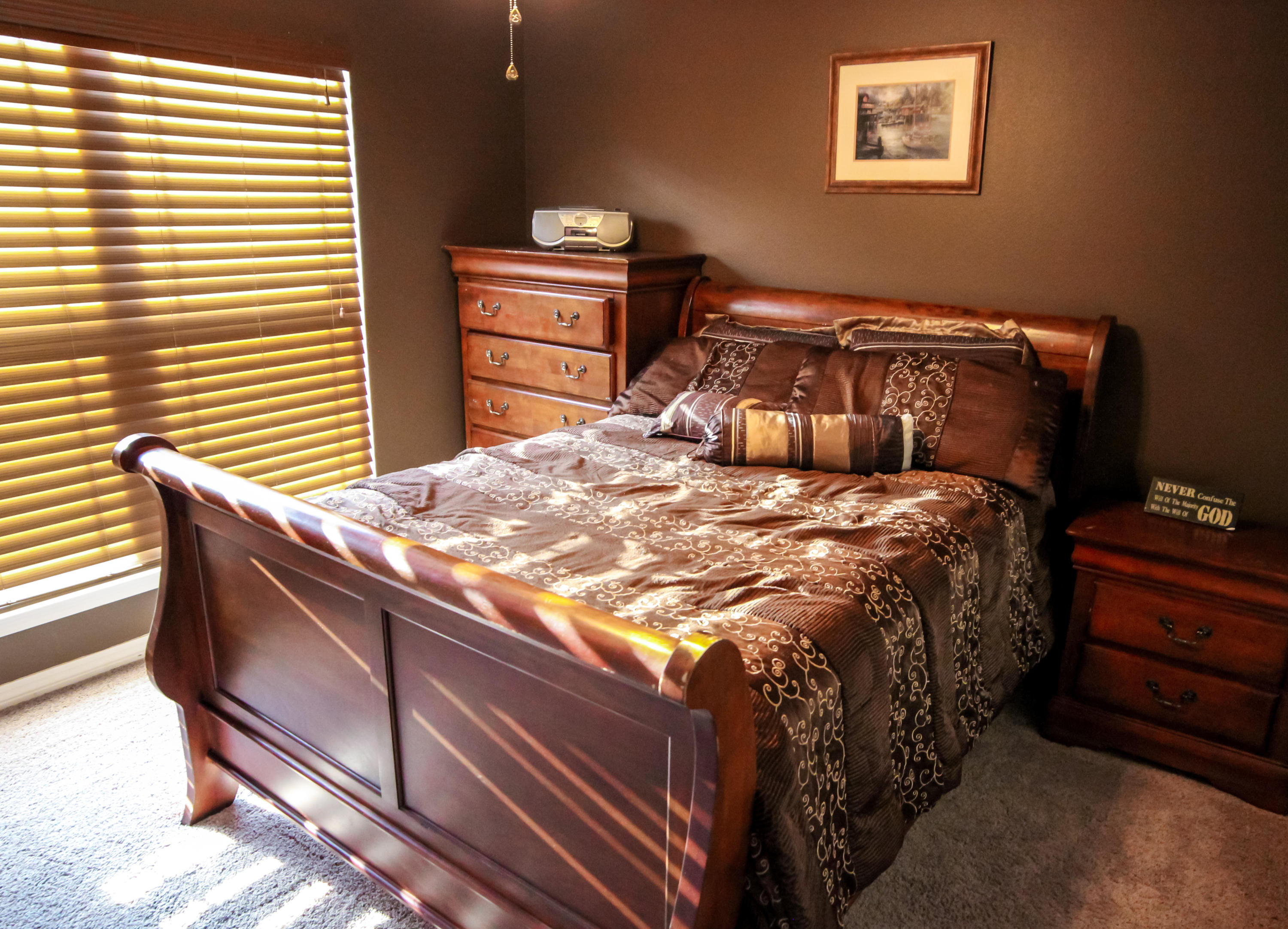 MAPLE OAKS - Residential