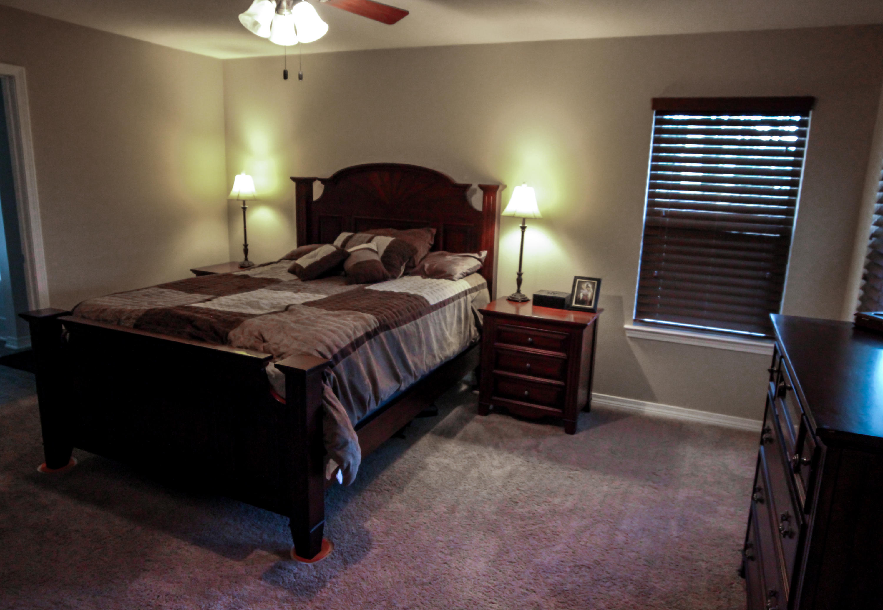 MAPLE OAKS - Residential