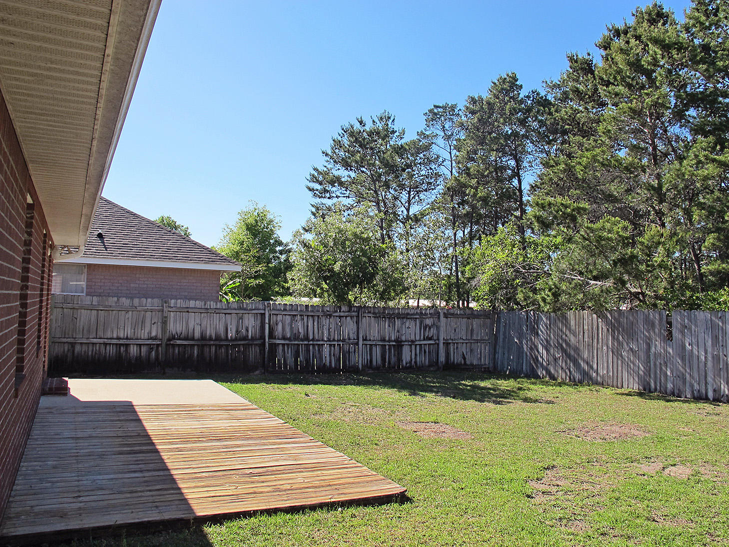 OAK POINTE - Residential