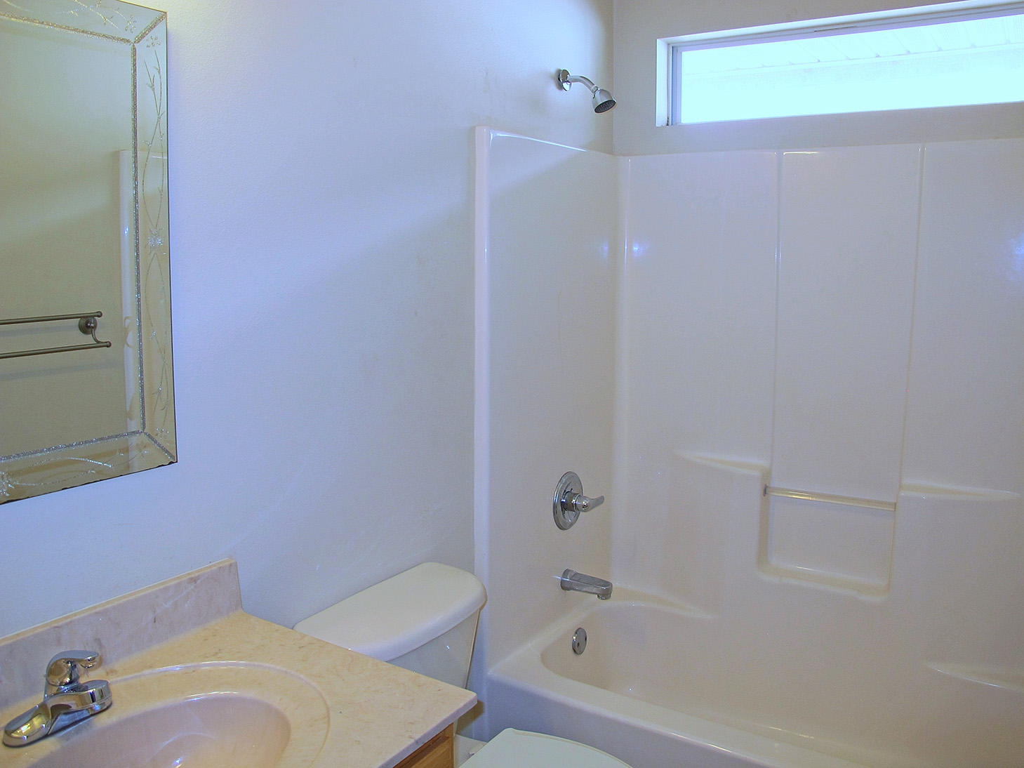 OAK POINTE - Residential