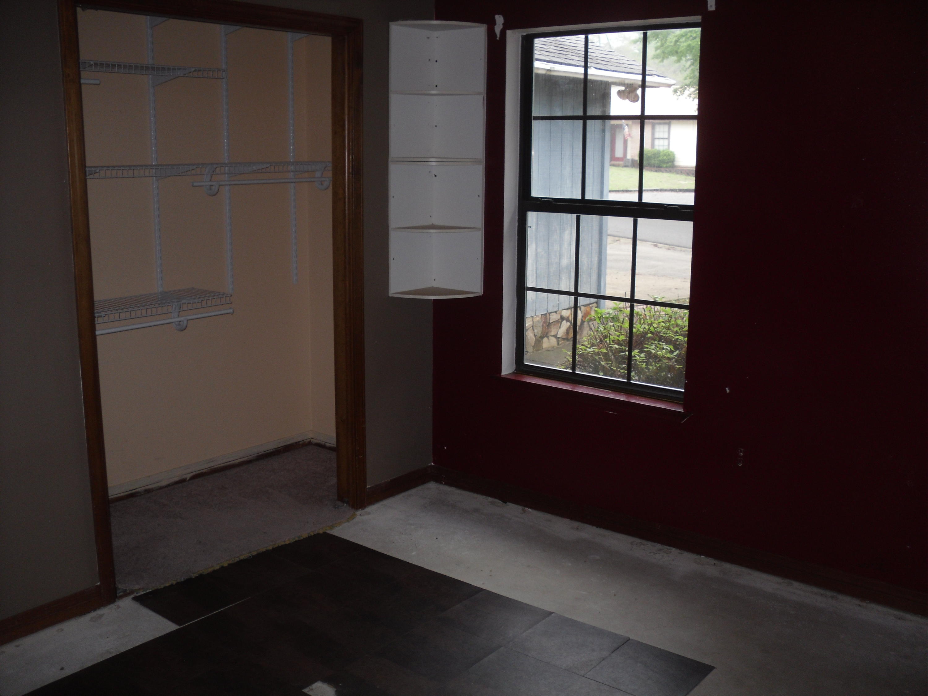 VALPARAISO PINECREST 5 - Residential