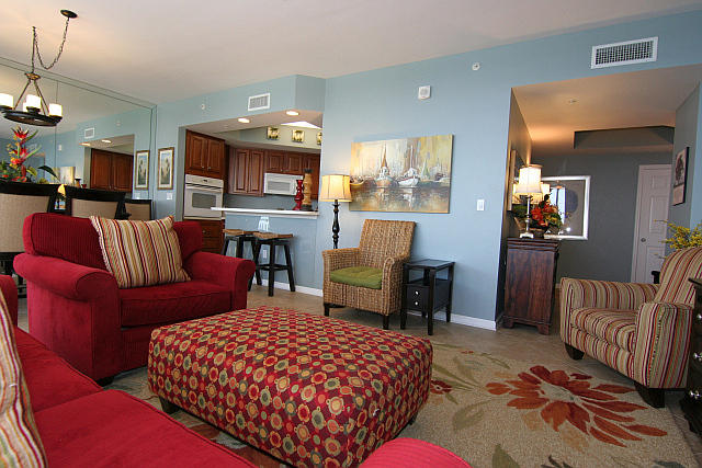 SILVER BEACH TOWERS - Residential