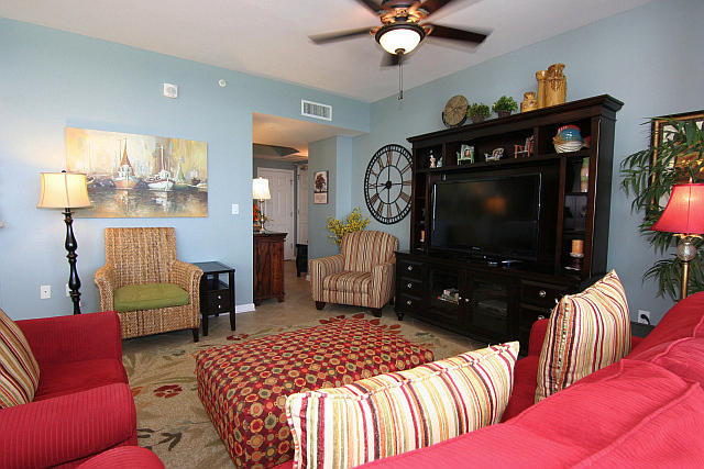 SILVER BEACH TOWERS - Residential