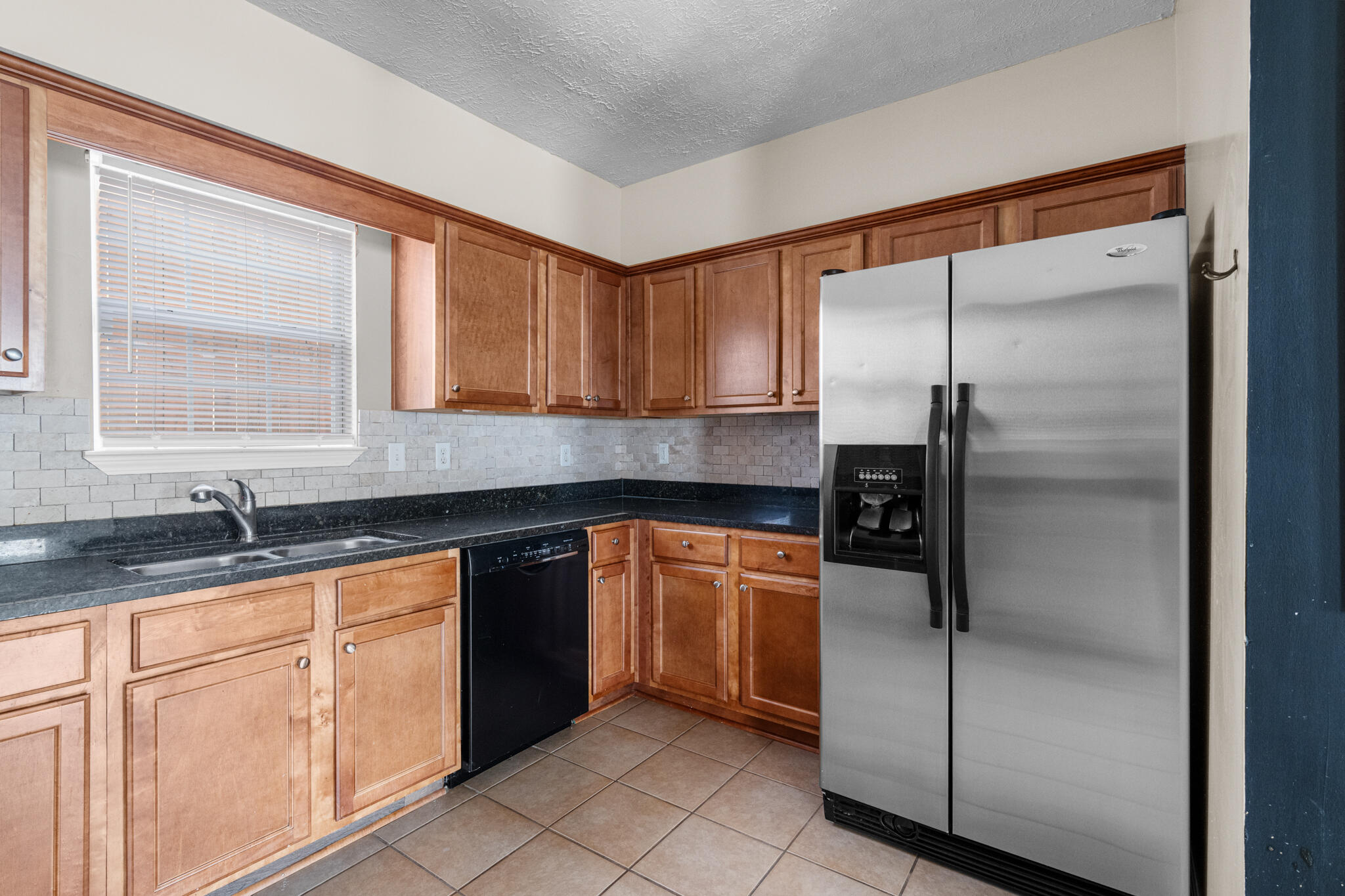 LAKE SILVER 1ST ADD - Residential Lease