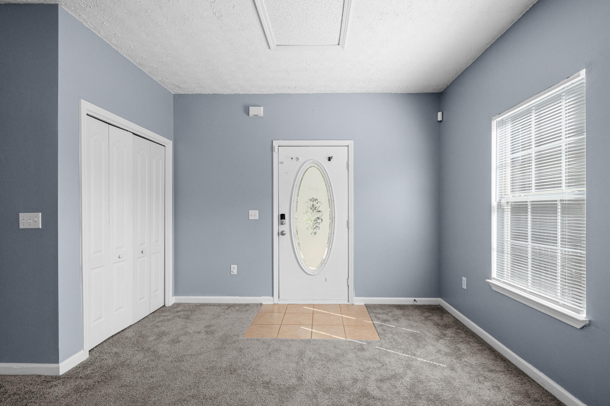 LAKE SILVER 1ST ADD - Residential Lease