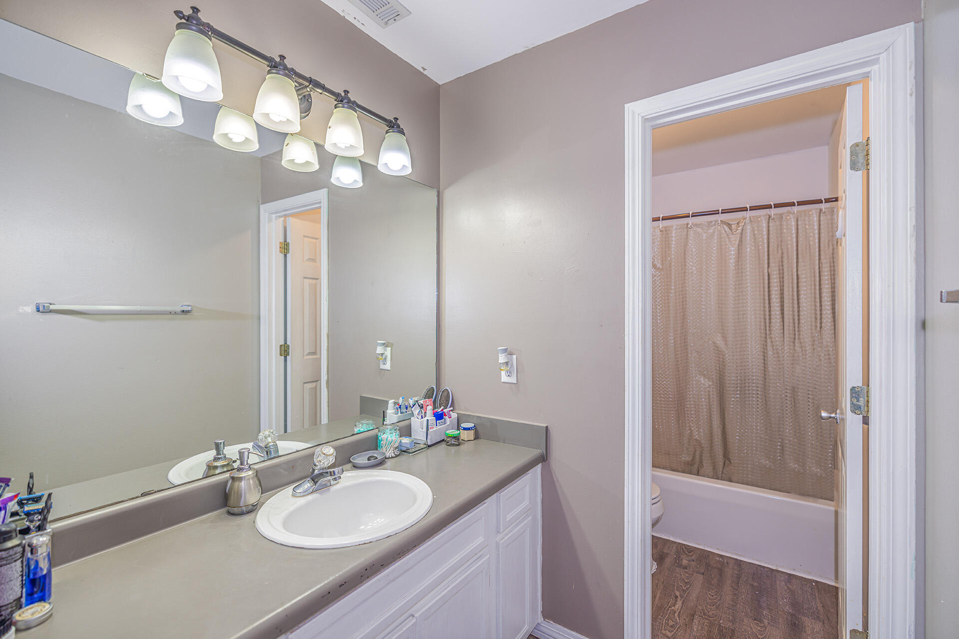 SOUTHVIEW ESTATES PH 2 - Residential