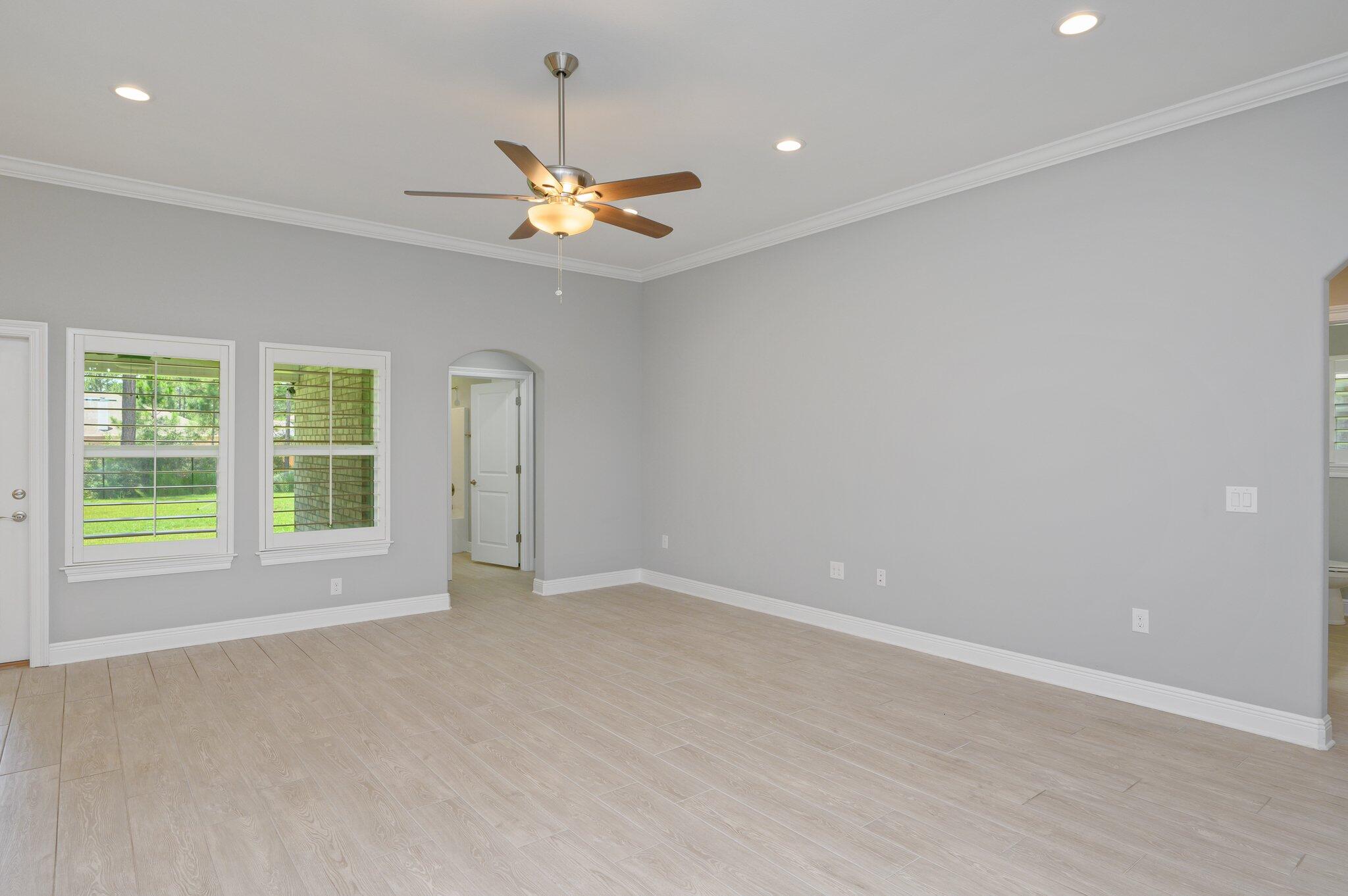 HOLLEY BY THE SEA - Residential