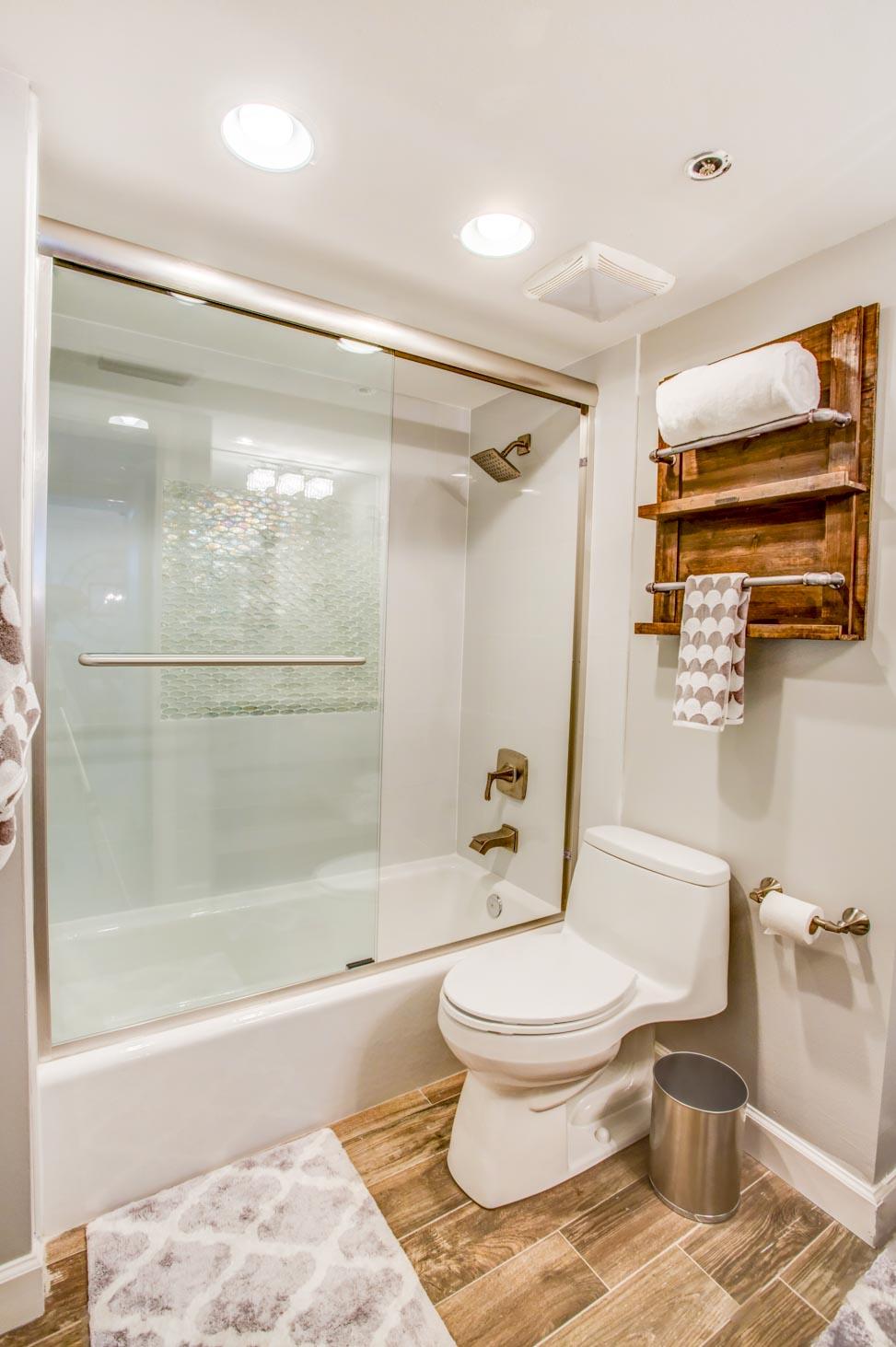 BEACHSIDE 2 CONDO - Residential