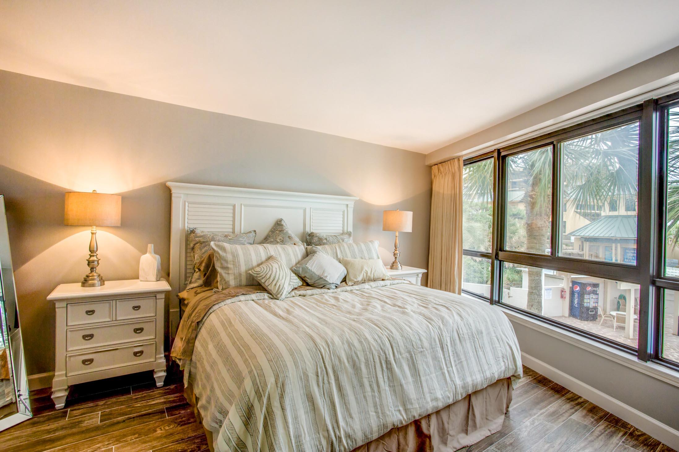 BEACHSIDE 2 CONDO - Residential