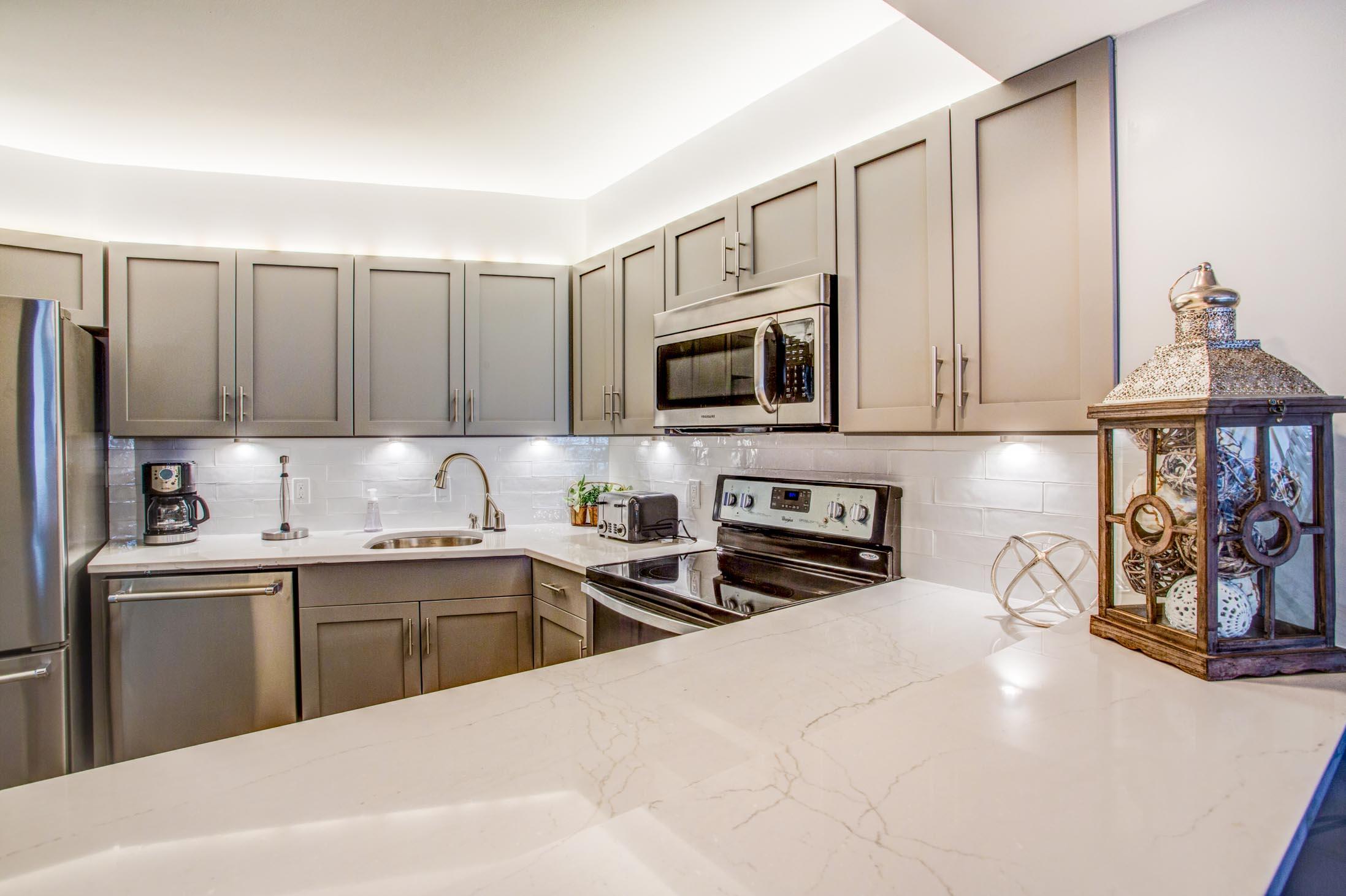 BEACHSIDE 2 CONDO - Residential