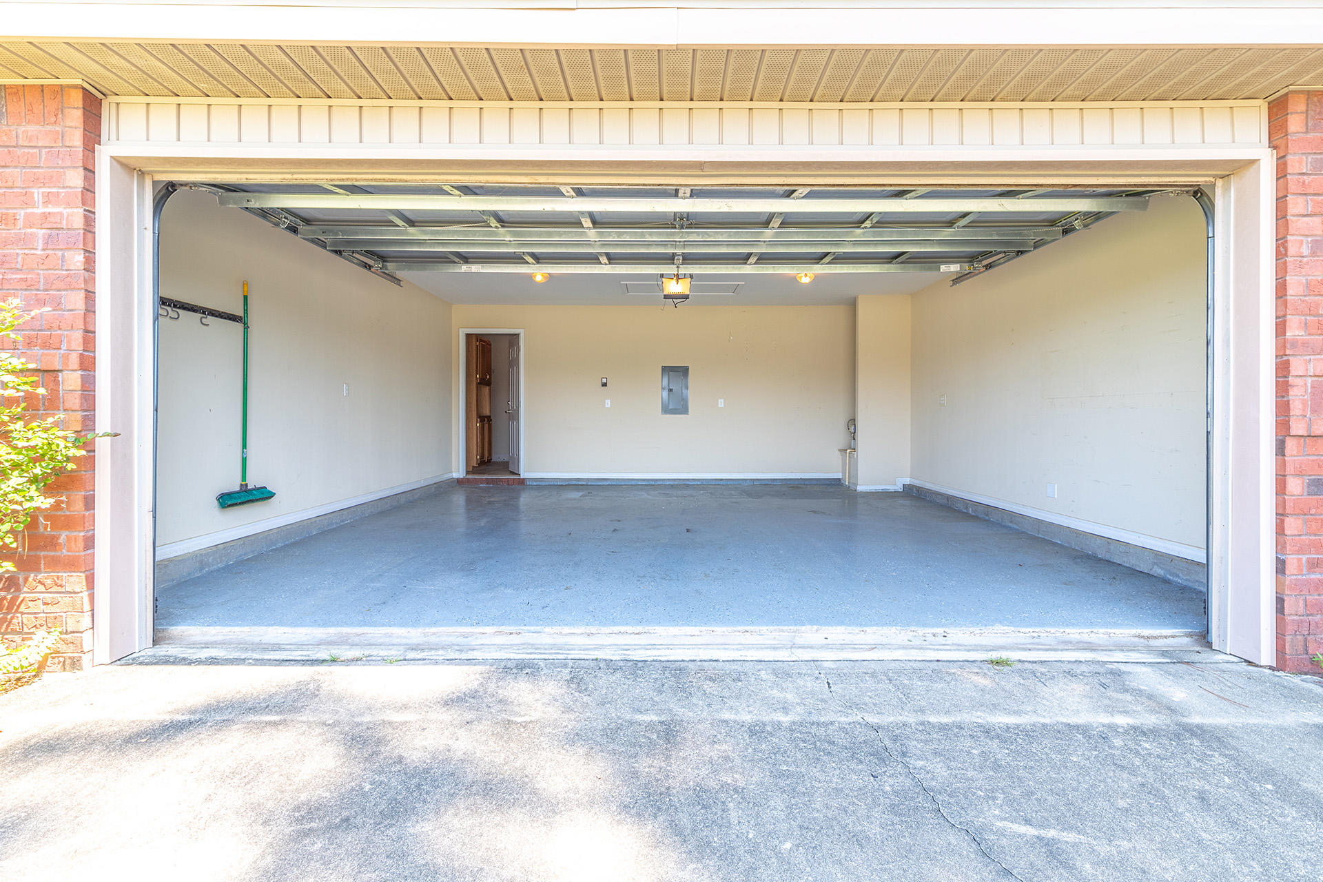 BROOKE ESTATES PH II - Residential