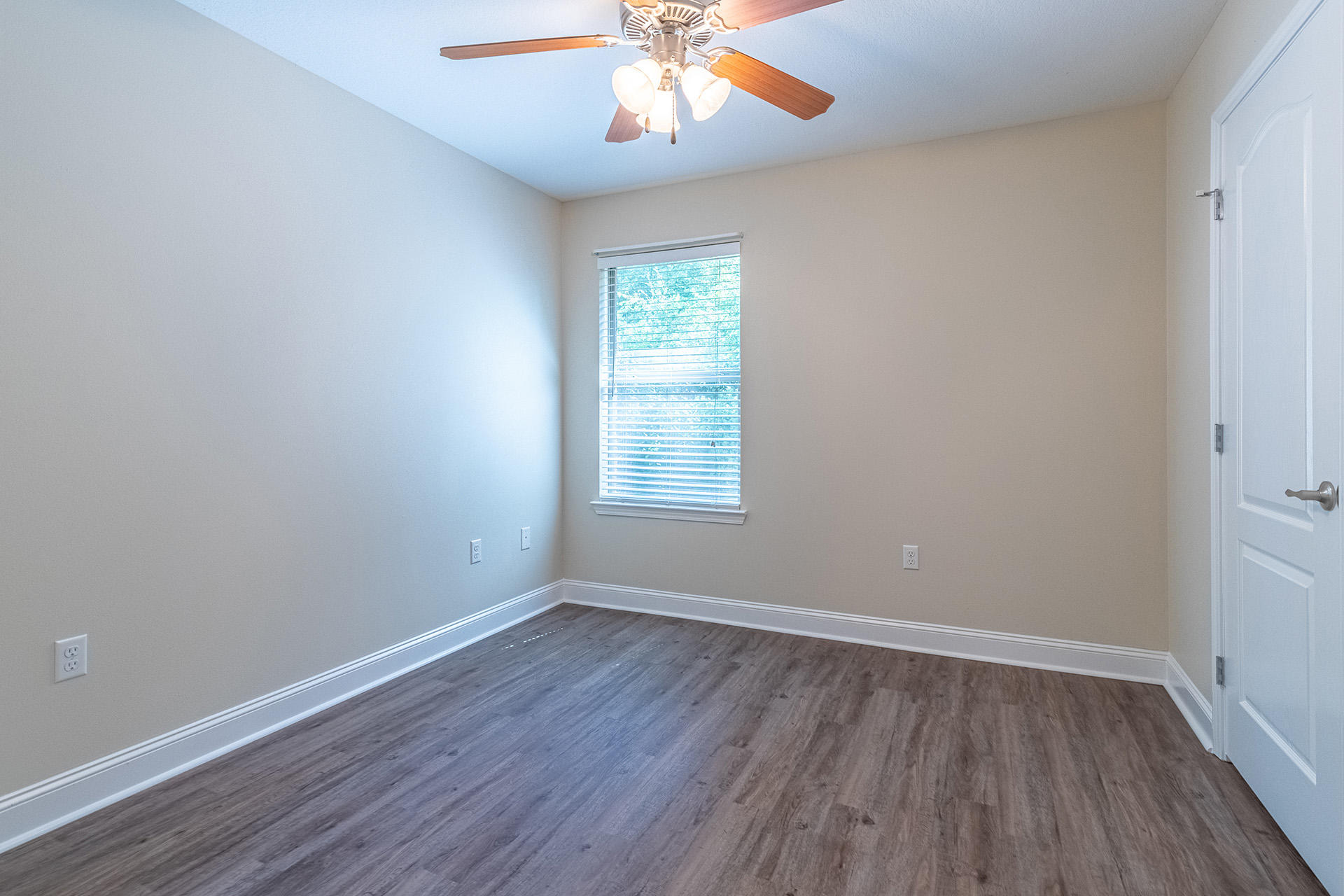 BROOKE ESTATES PH II - Residential