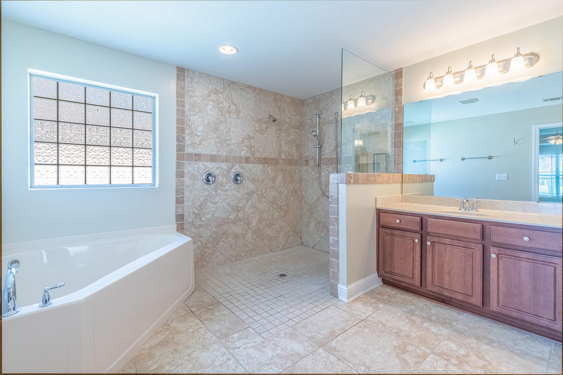 BROOKE ESTATES PH II - Residential