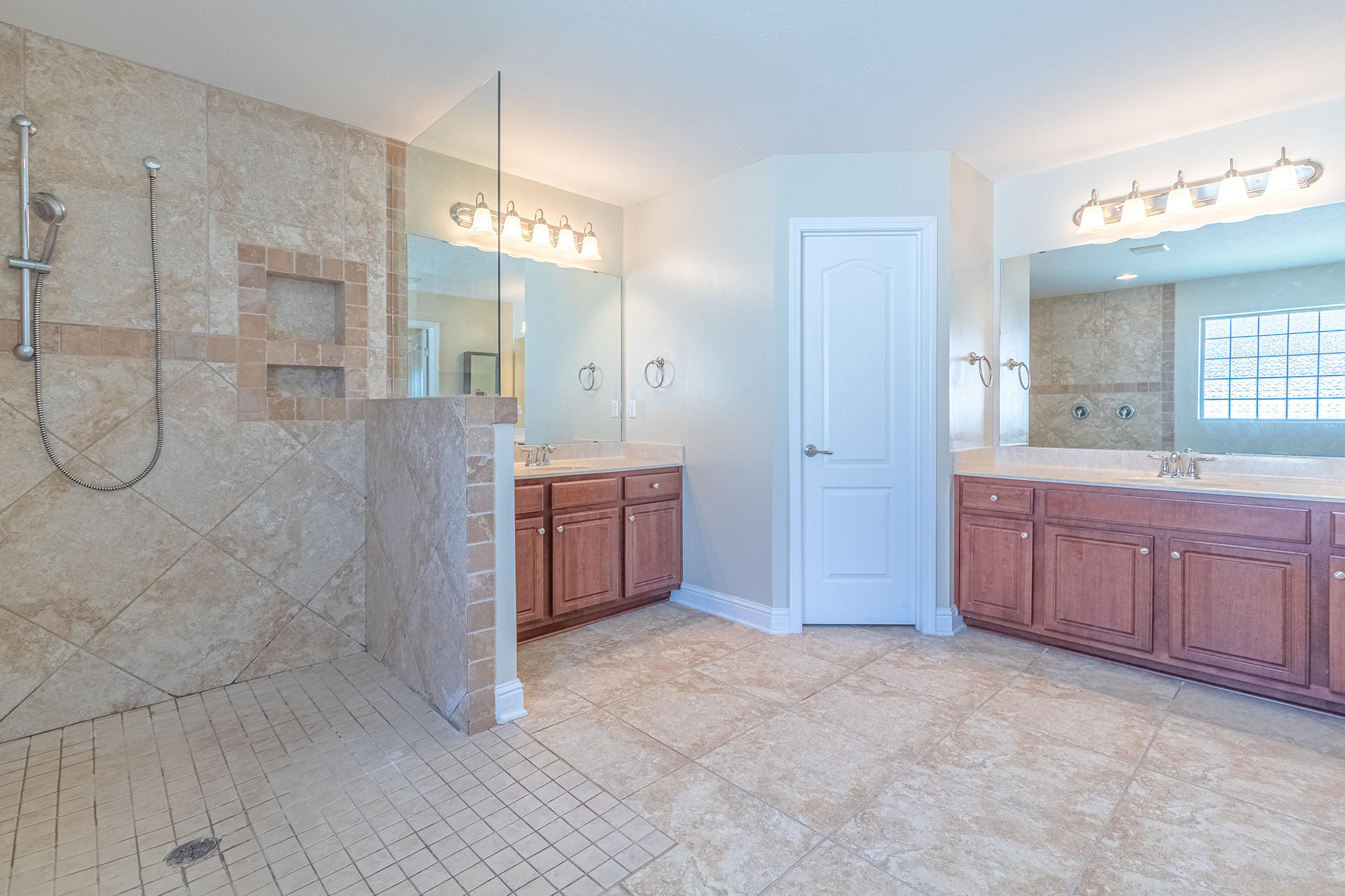 BROOKE ESTATES PH II - Residential