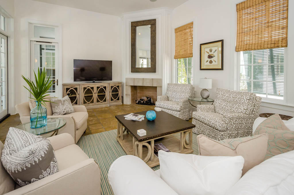 ALYS BEACH - Residential