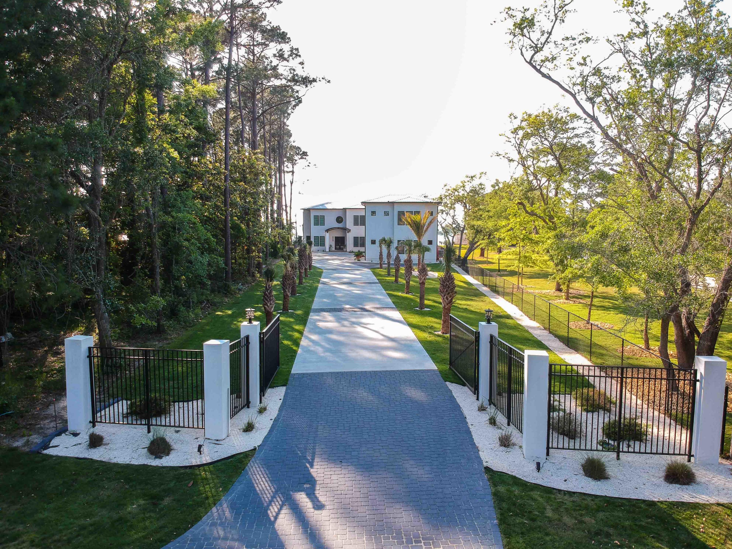 DRIFTWOOD ESTATES - Residential