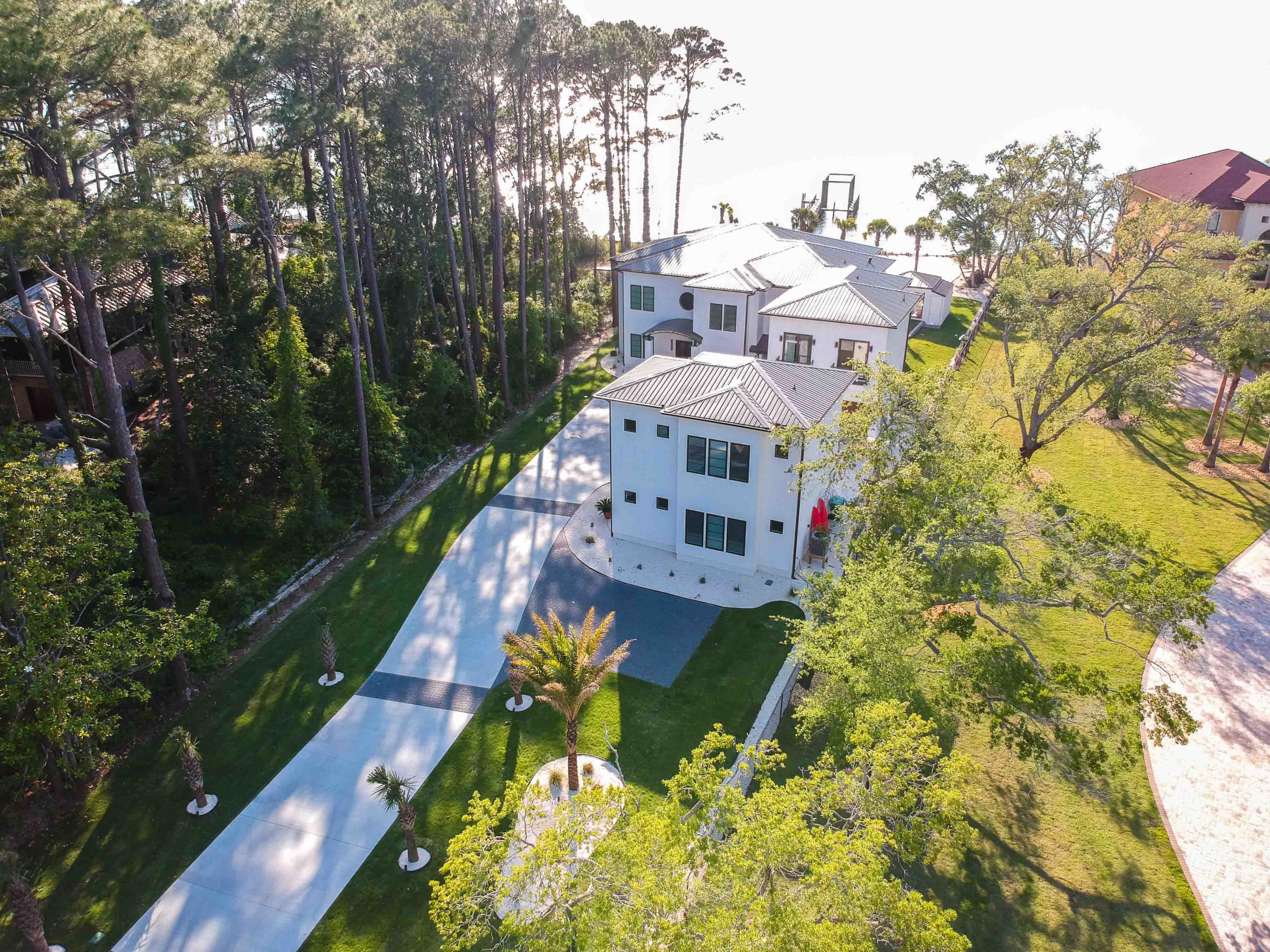 DRIFTWOOD ESTATES - Residential