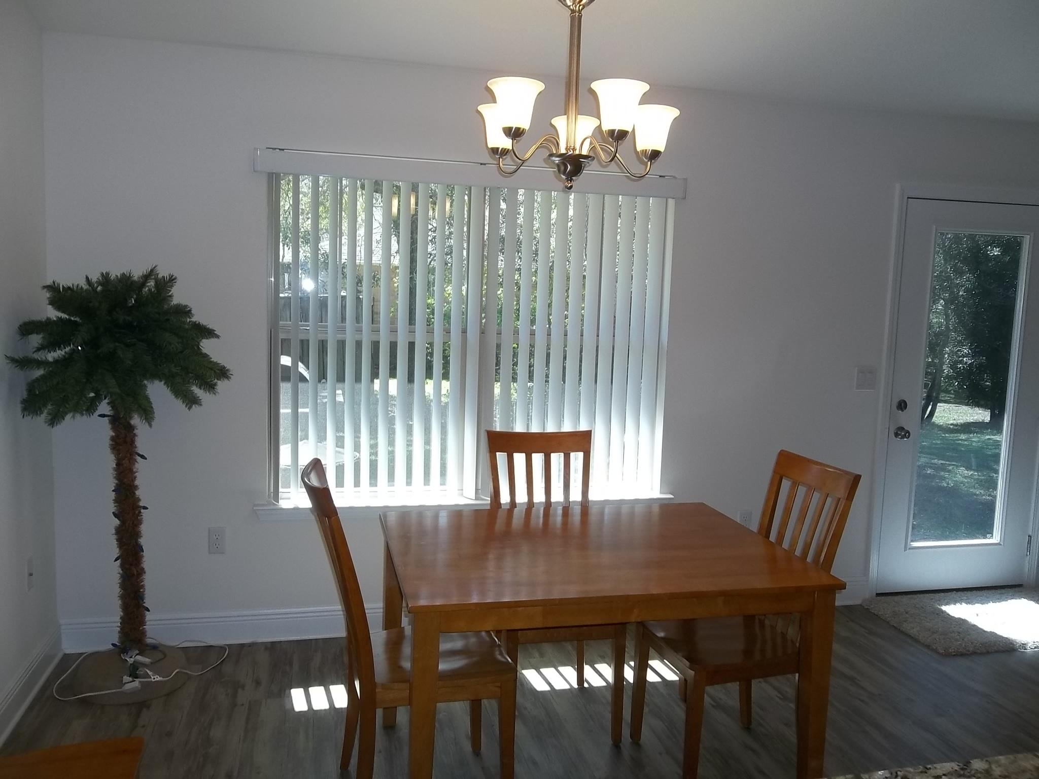 TOM KING ESTATES - Residential