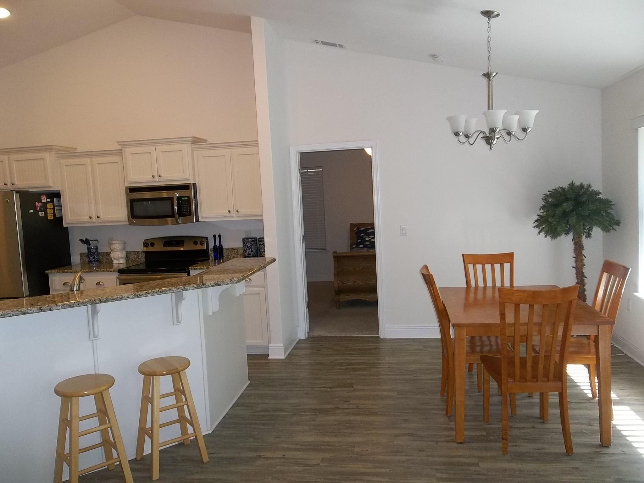 TOM KING ESTATES - Residential