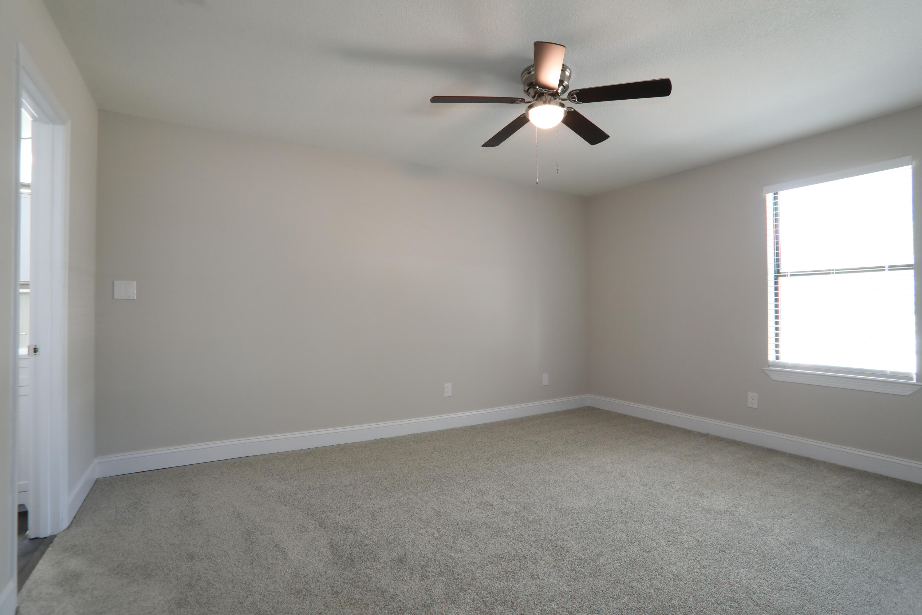 CRESTVIEW - Residential