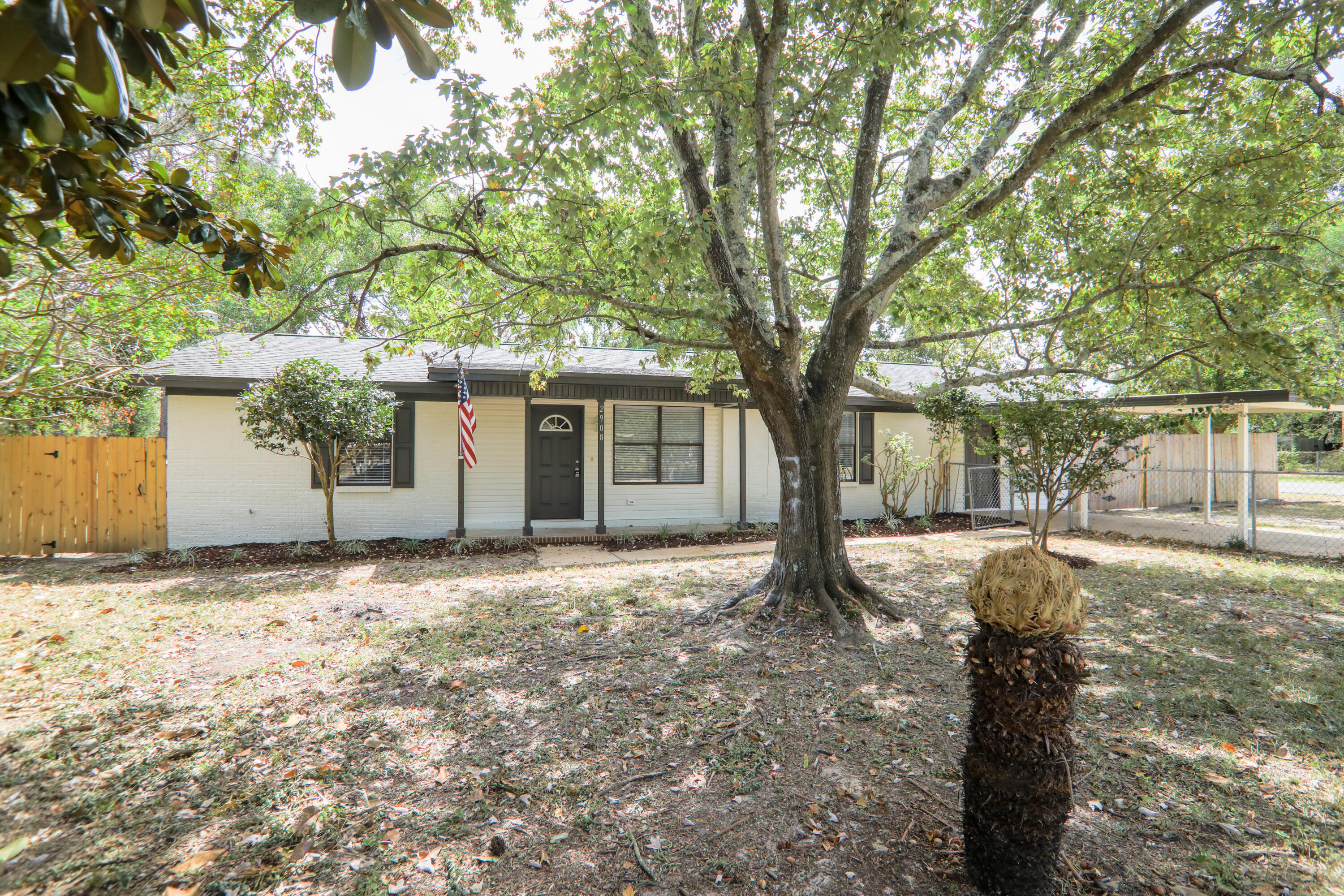 CRESTVIEW - Residential