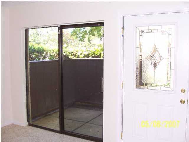 MOSSEY COVE T/H - Residential Lease