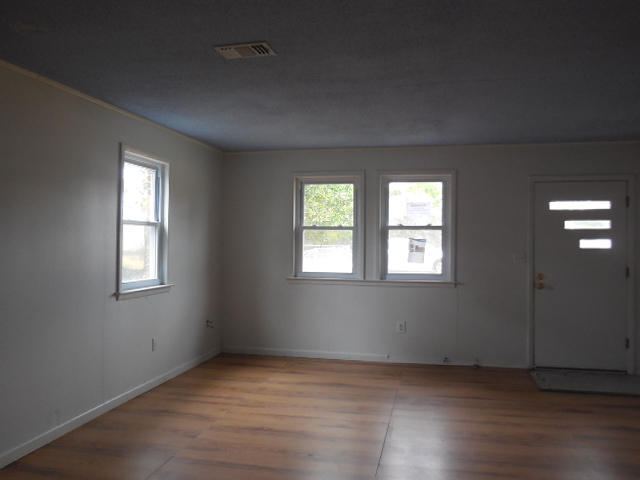 OAKWOOD HILLS UNIT I - Residential