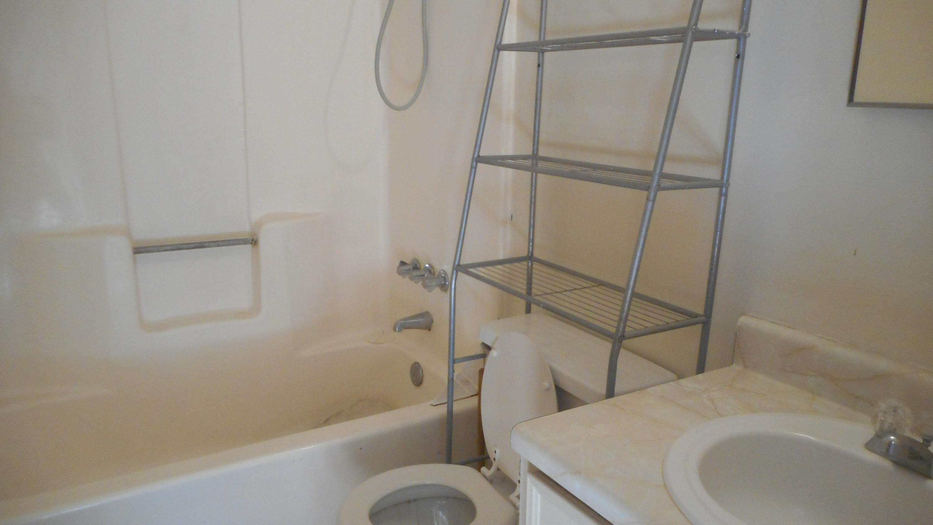 TYNER VILLAS - Residential