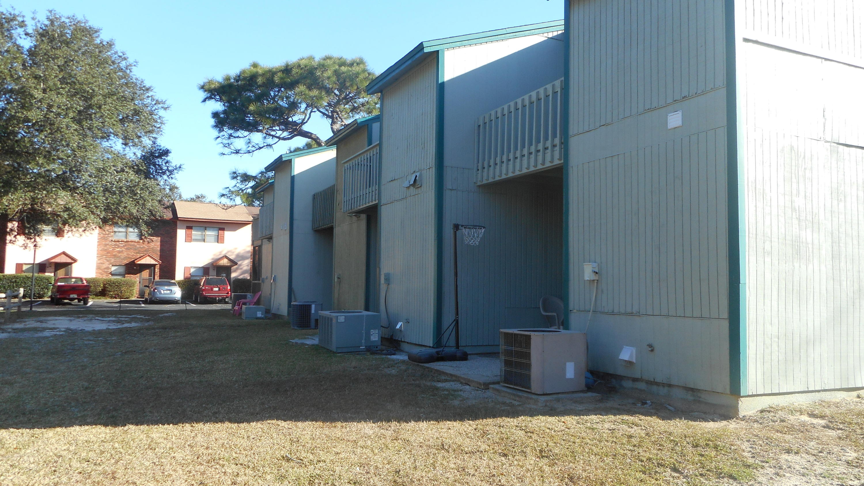 TYNER VILLAS - Residential