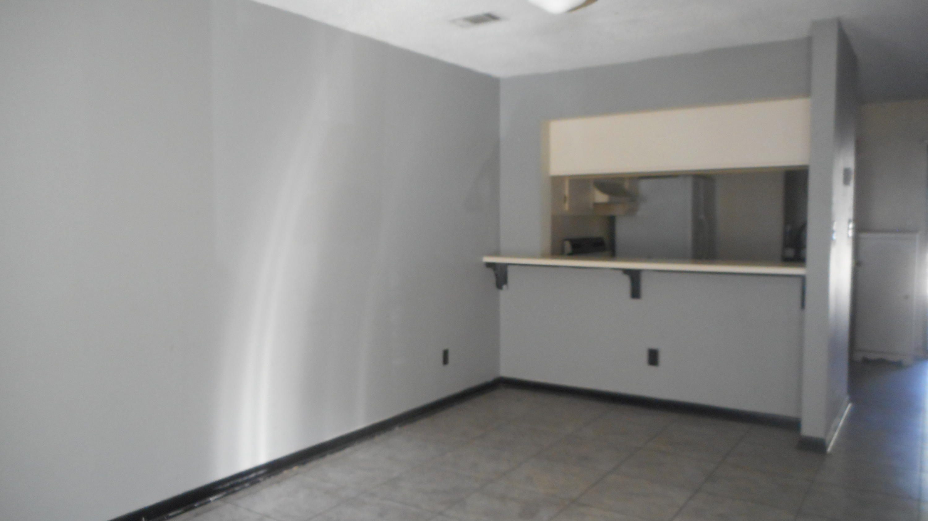 TYNER VILLAS - Residential