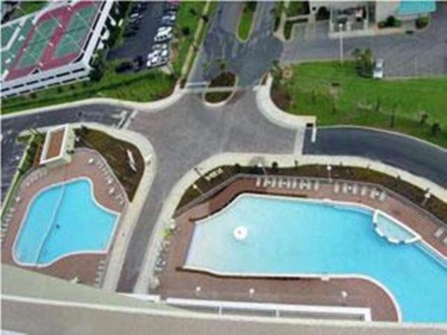 Ariel Dunes I - Residential