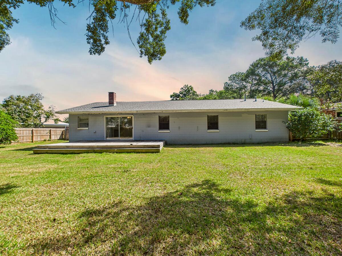 Poquito Bayou - Residential