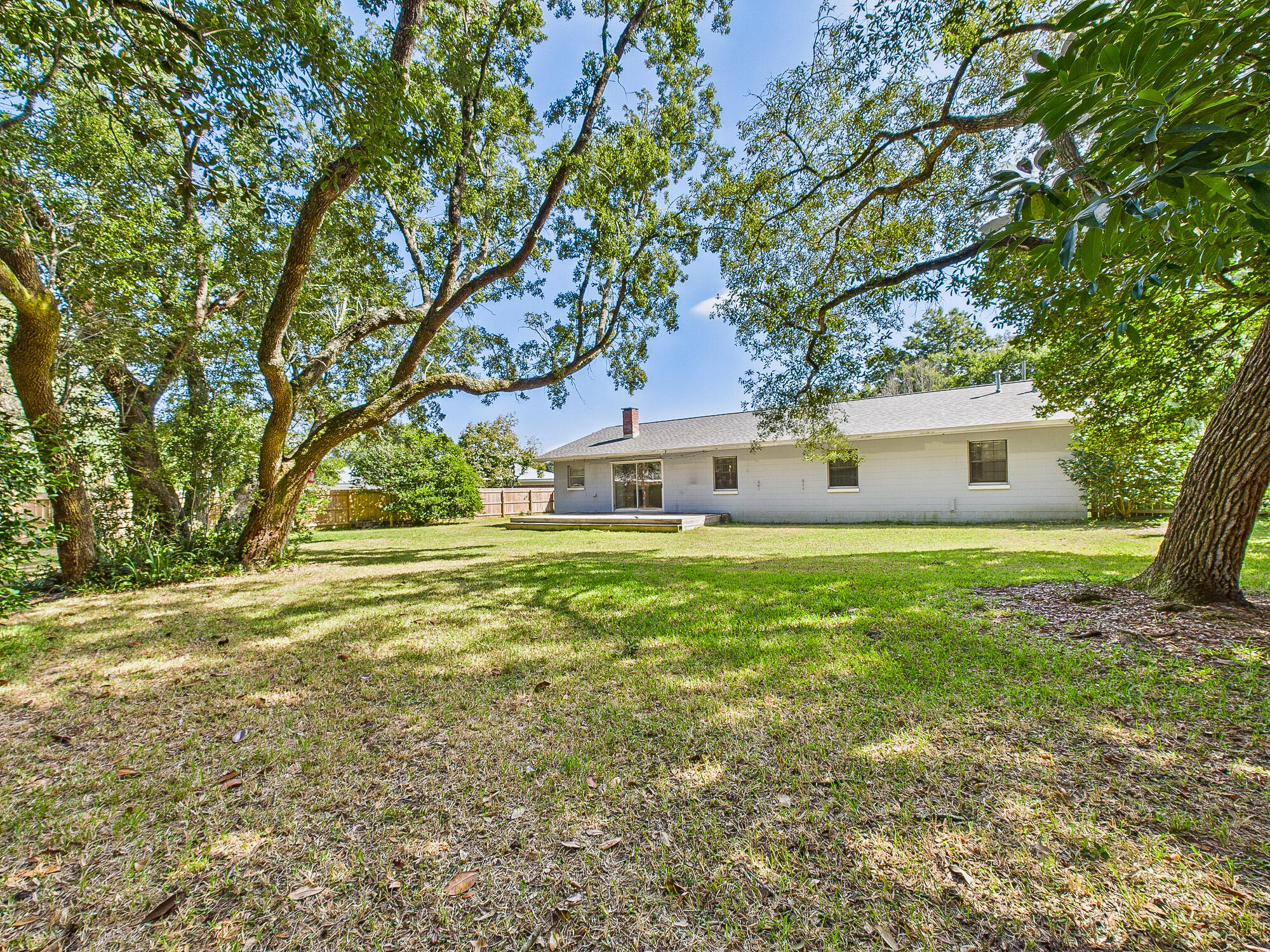 Poquito Bayou - Residential