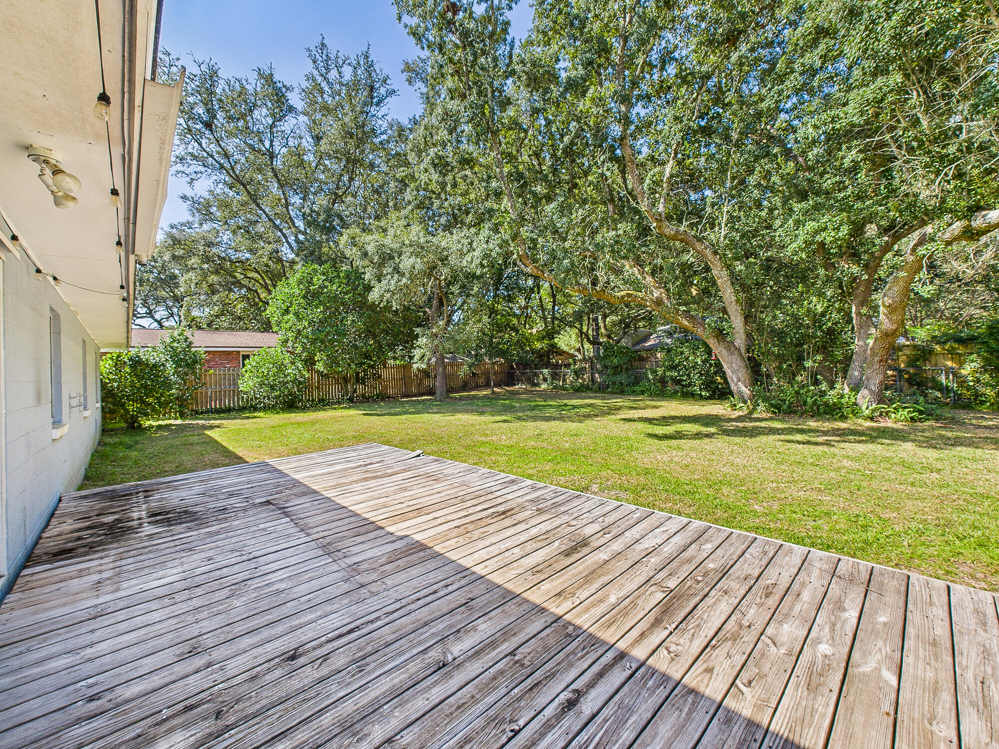 Poquito Bayou - Residential