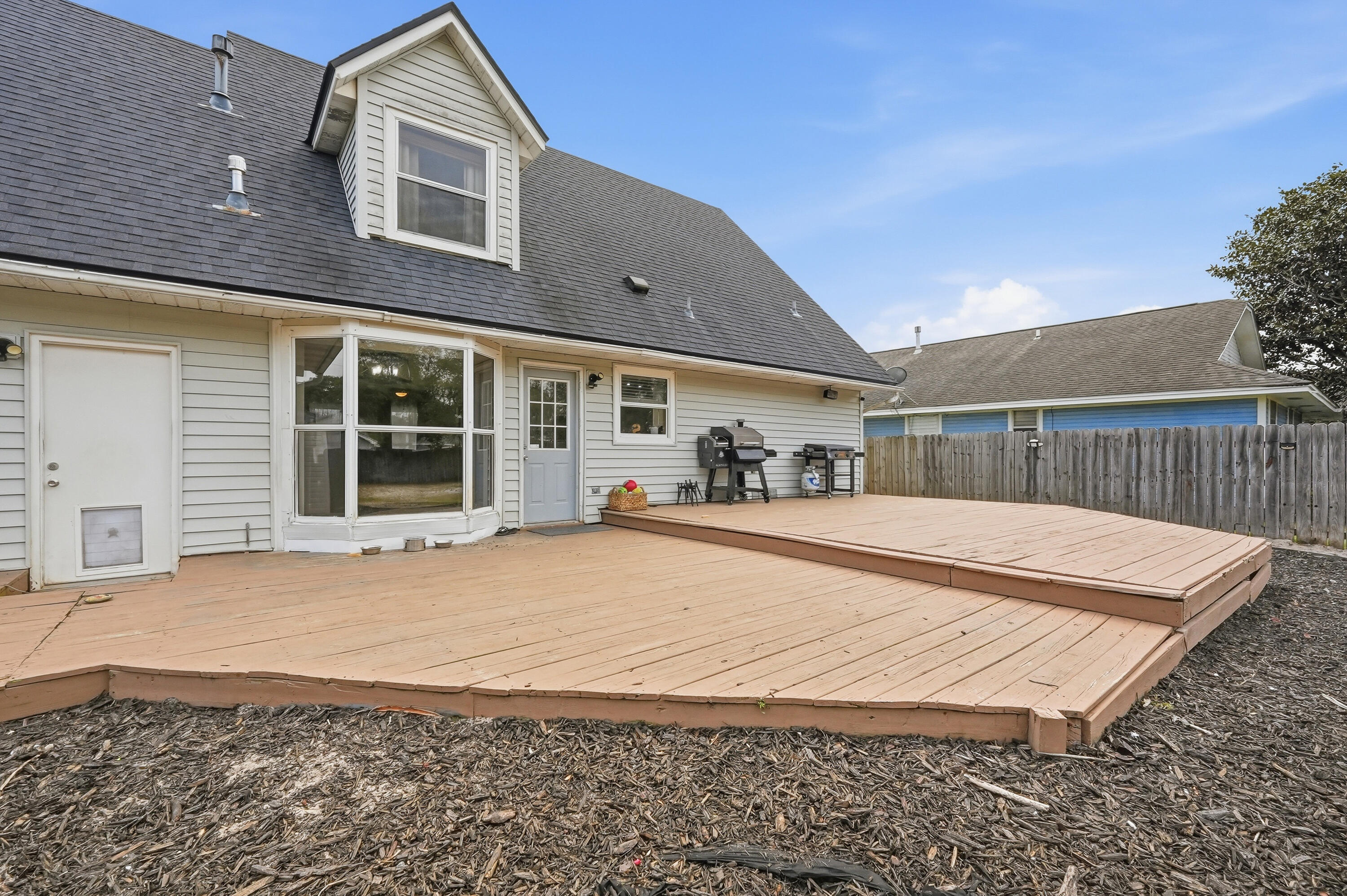 WYNNEHAVEN BEACH ESTATES - Residential